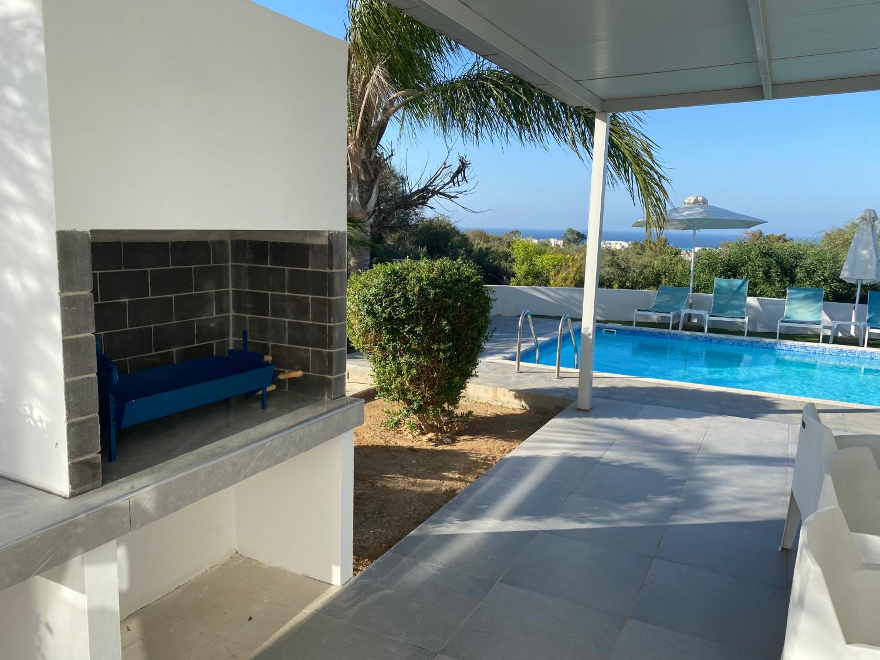 Akefalou Bay Villa