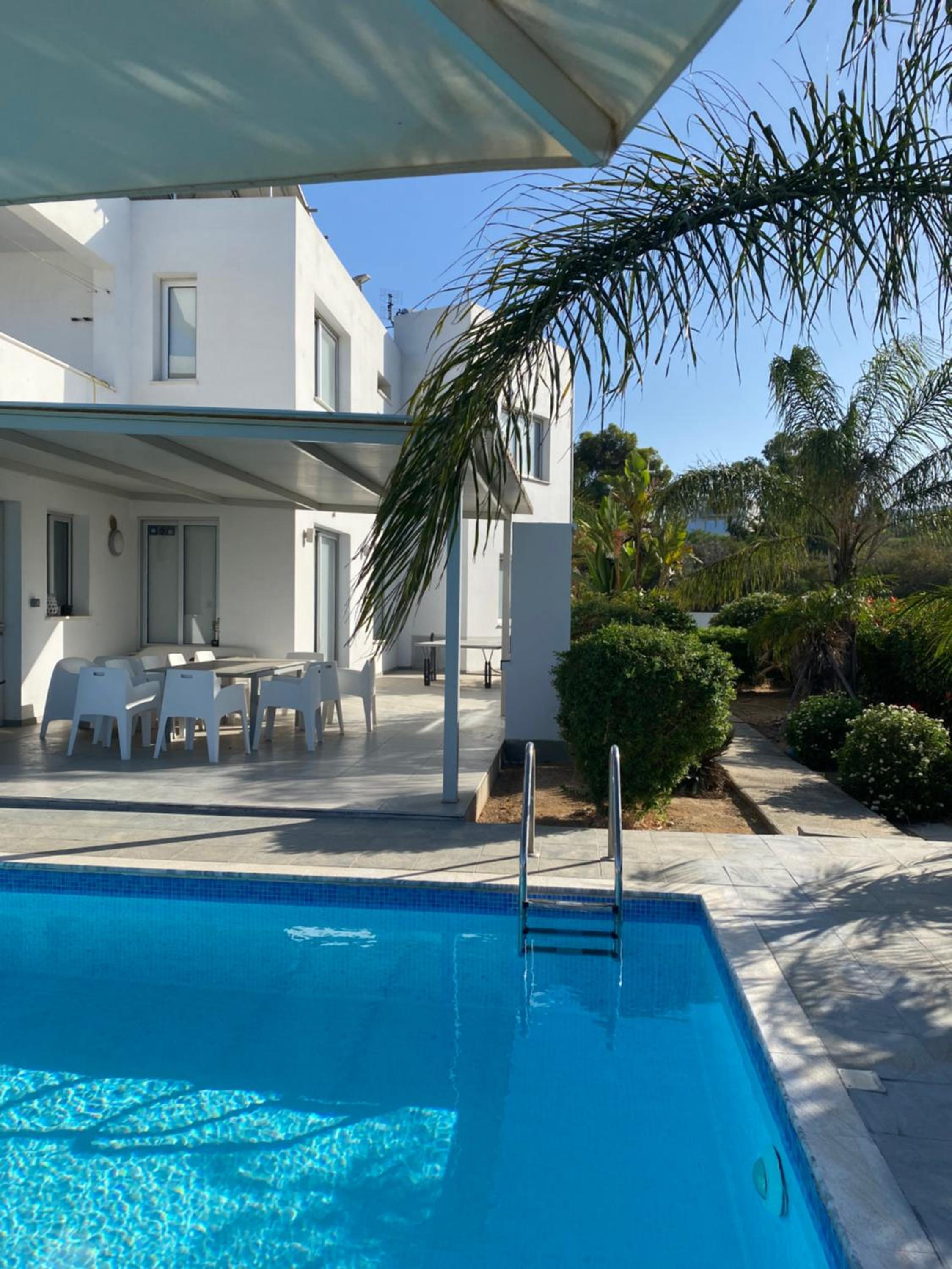 Akefalou Bay Villa