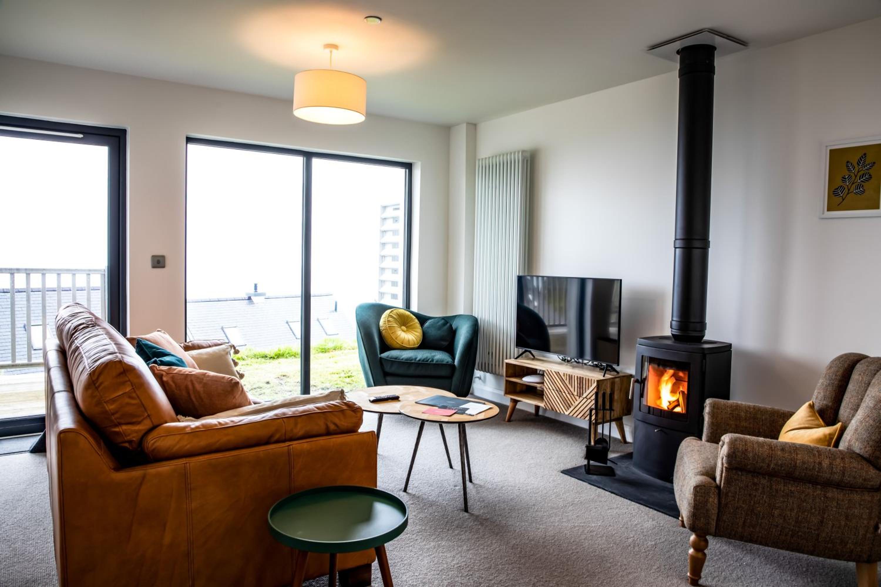 Residence 7 by Together Travel - Luxury 2-Bed Ground Floor Apartment