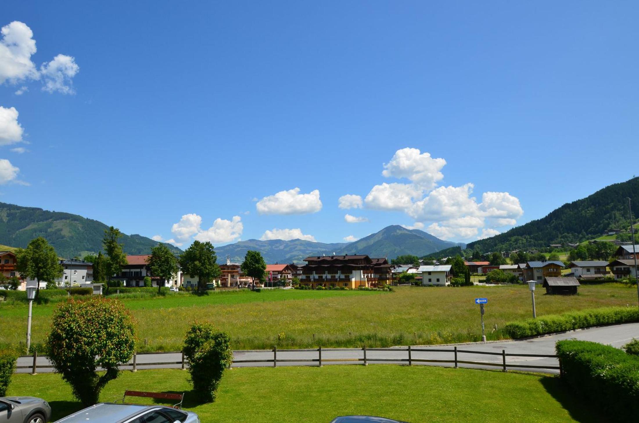 Deluxe Studio Kaprun by All in One Apartments
