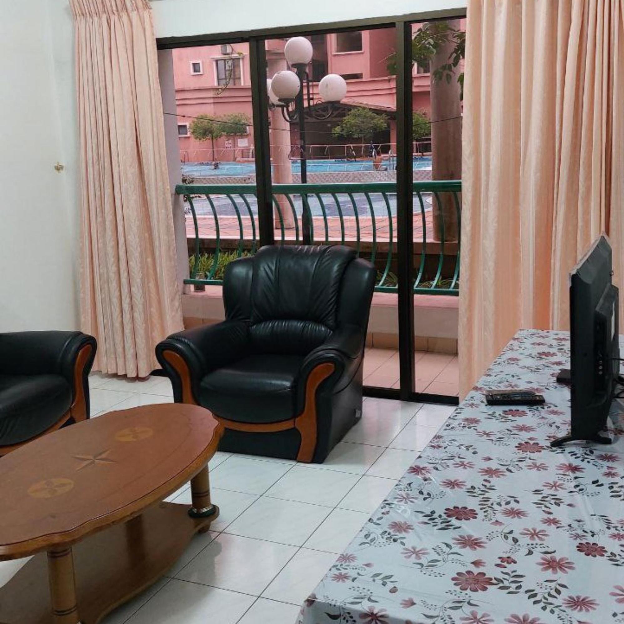 Marina Court Stay In Borneo 01 photo 8