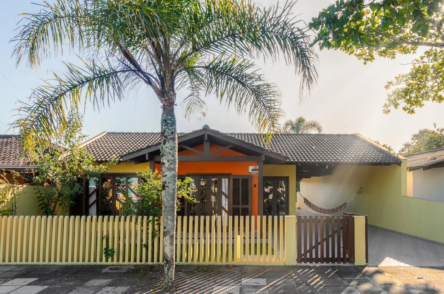 Casa Guaratuba-Barra do Saí - 