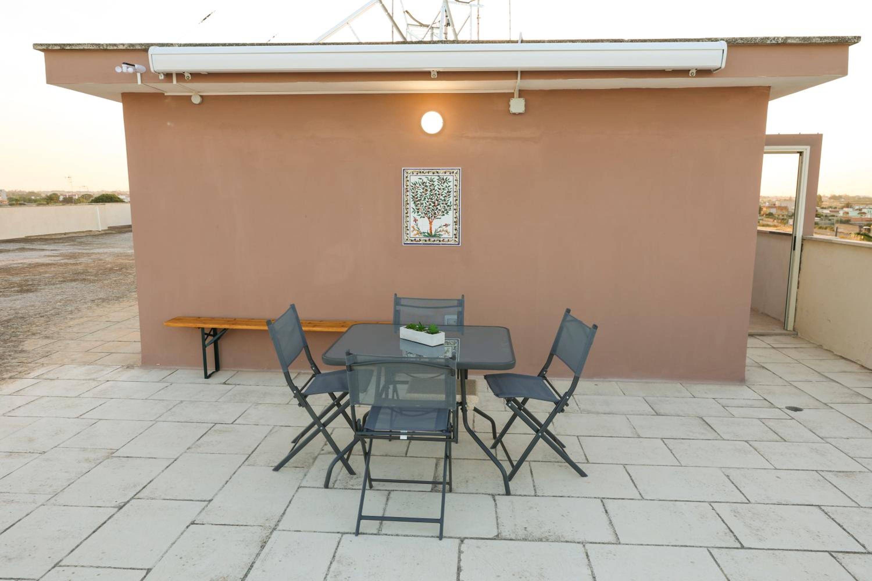 INNUENDO LA TERRAZZA HOUSE view 4