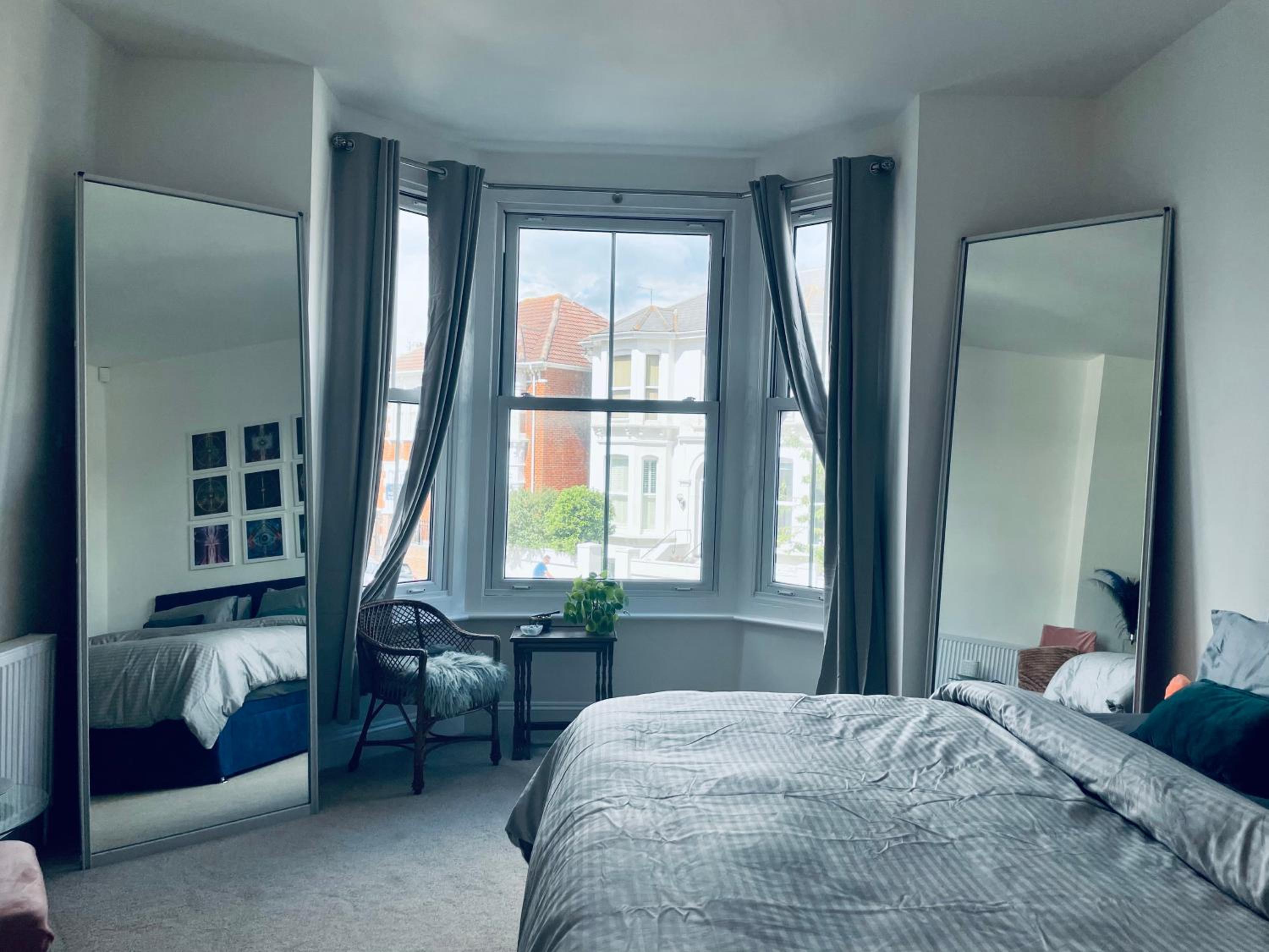 Southsea Retreat view 4