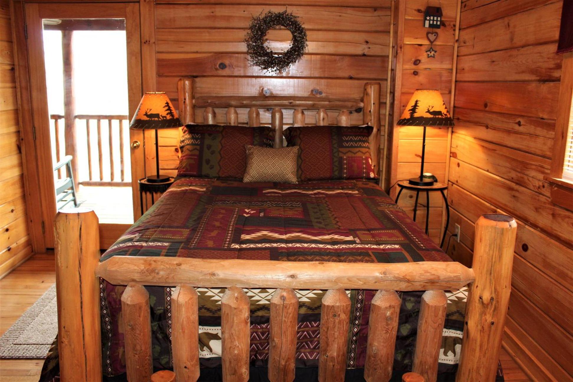 Mountain Joy Treehouse Cabin w Hot Tub & Free Tickets view 5
