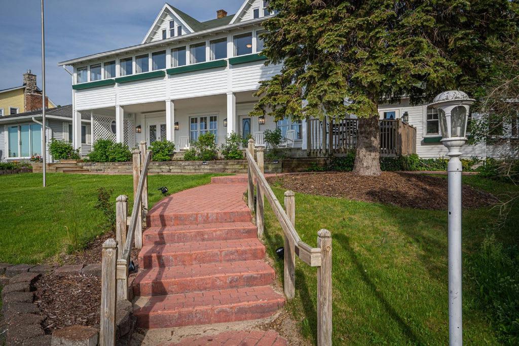 Inn at Beulah Beach on Crystal Lake view 5