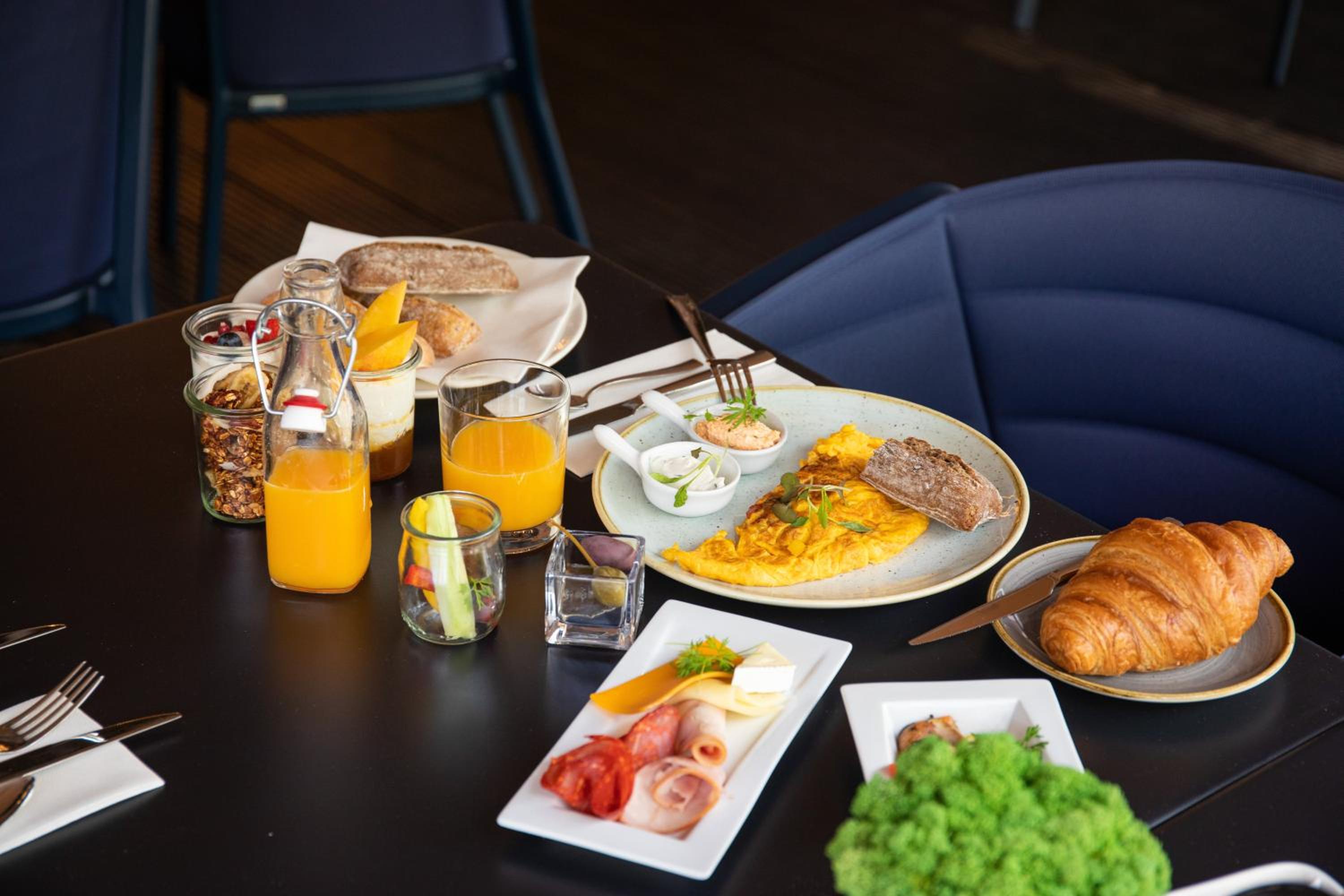 Crowne Plaza Budapest by IHG 70