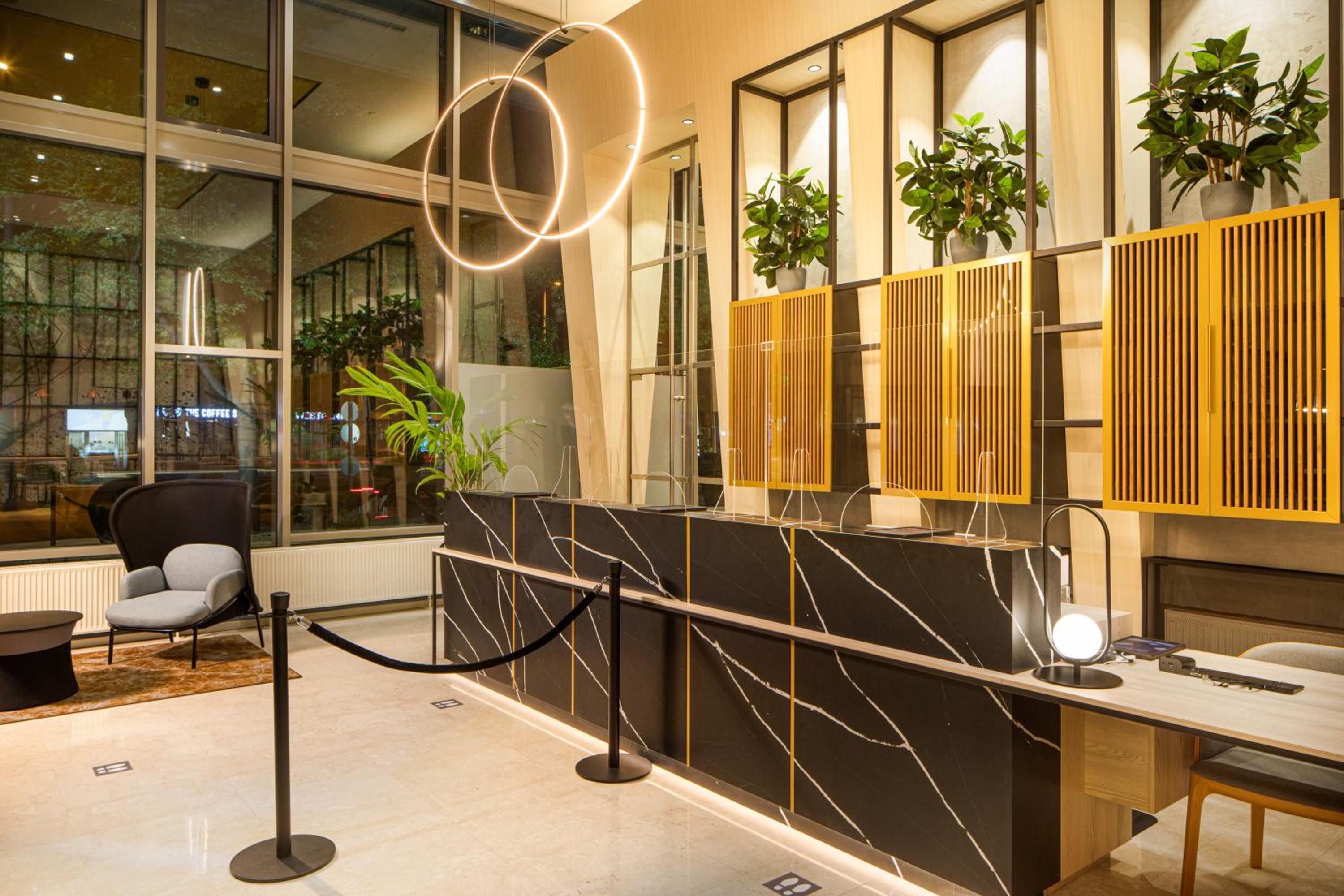 Crowne Plaza Budapest by IHG 74