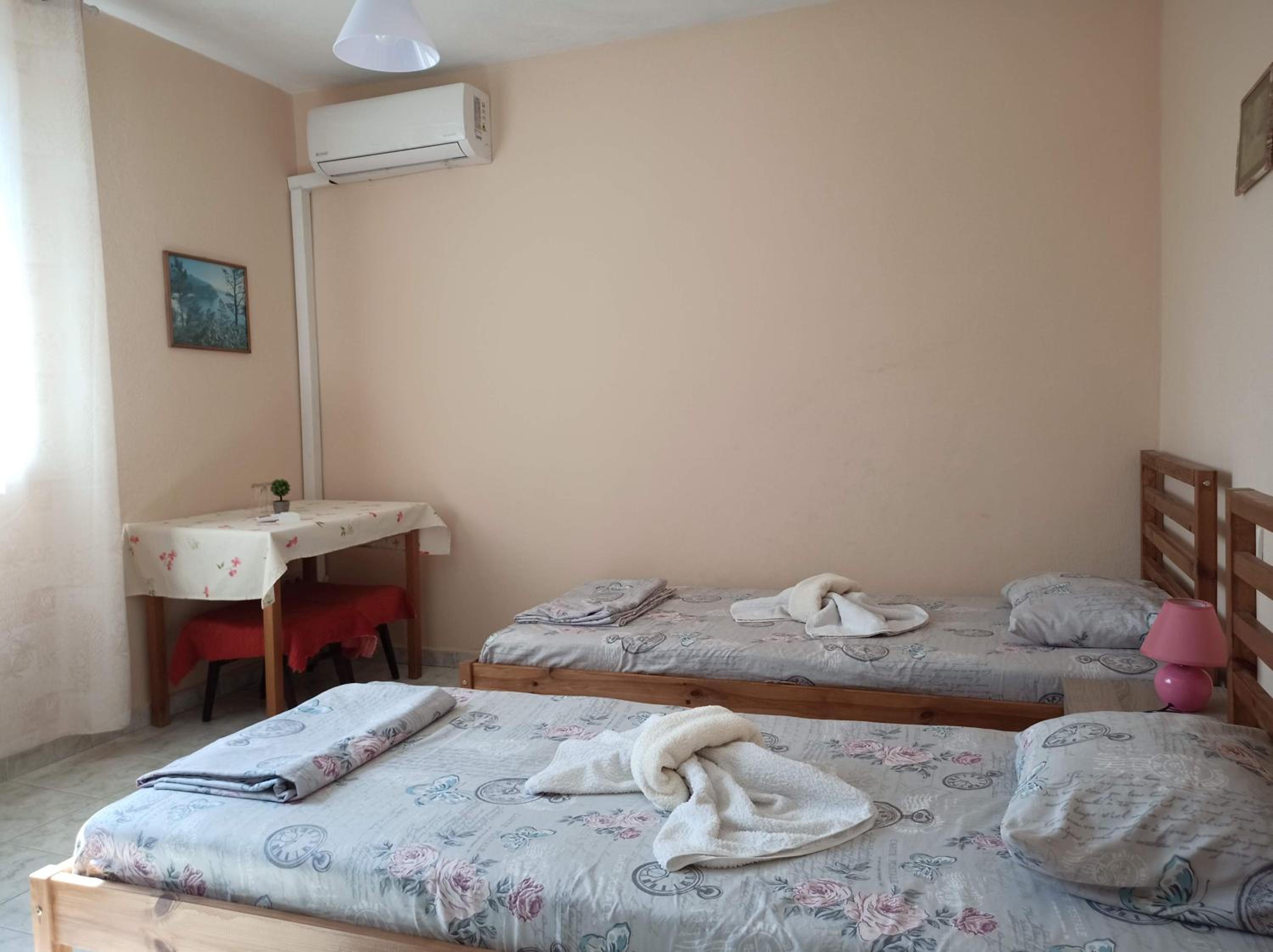 Guest House 51