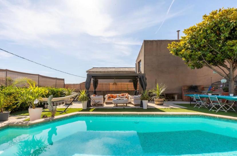 Hotel La Colline aux coquelicots - Image 1