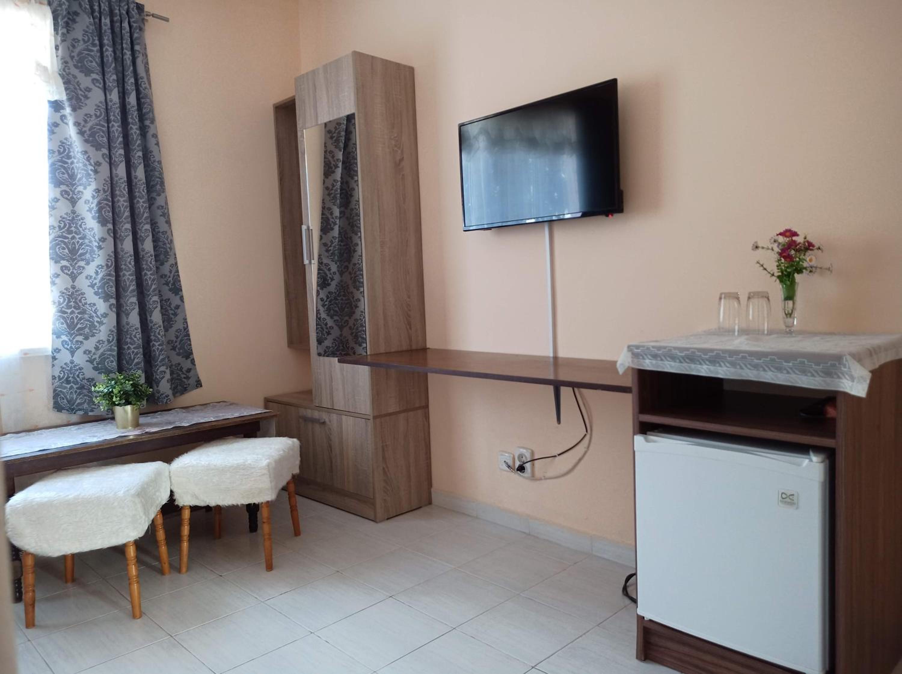 Guest House 51