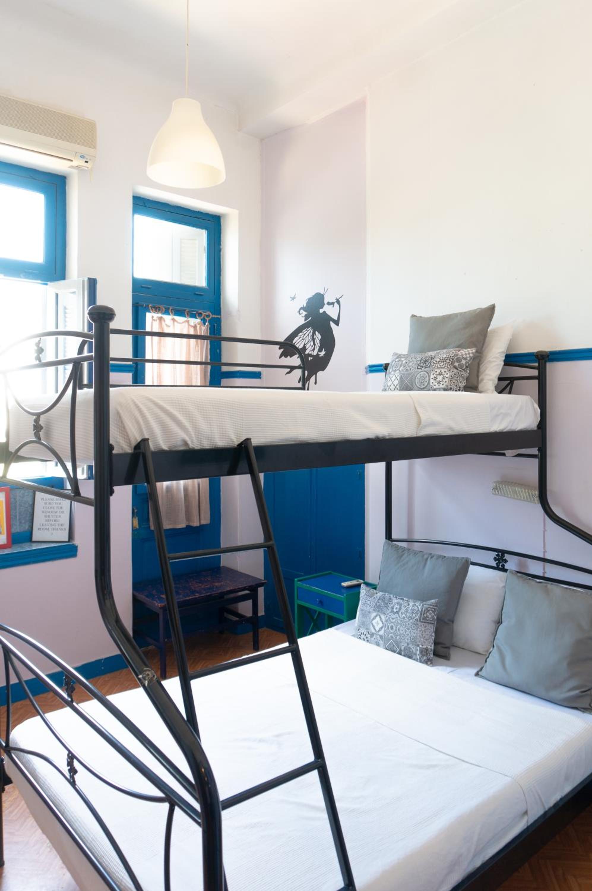 Dioskouros Hostel