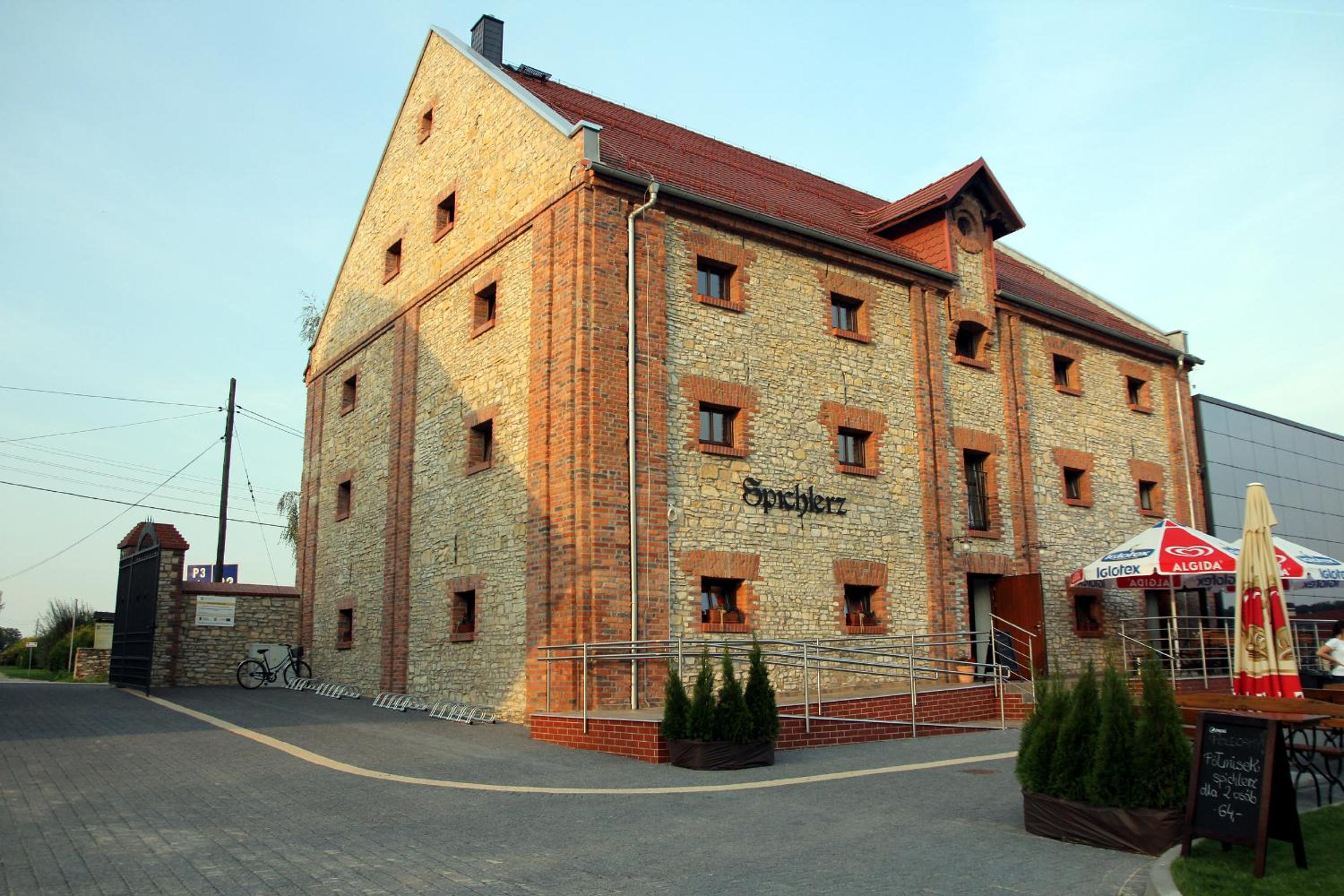 Photo 20