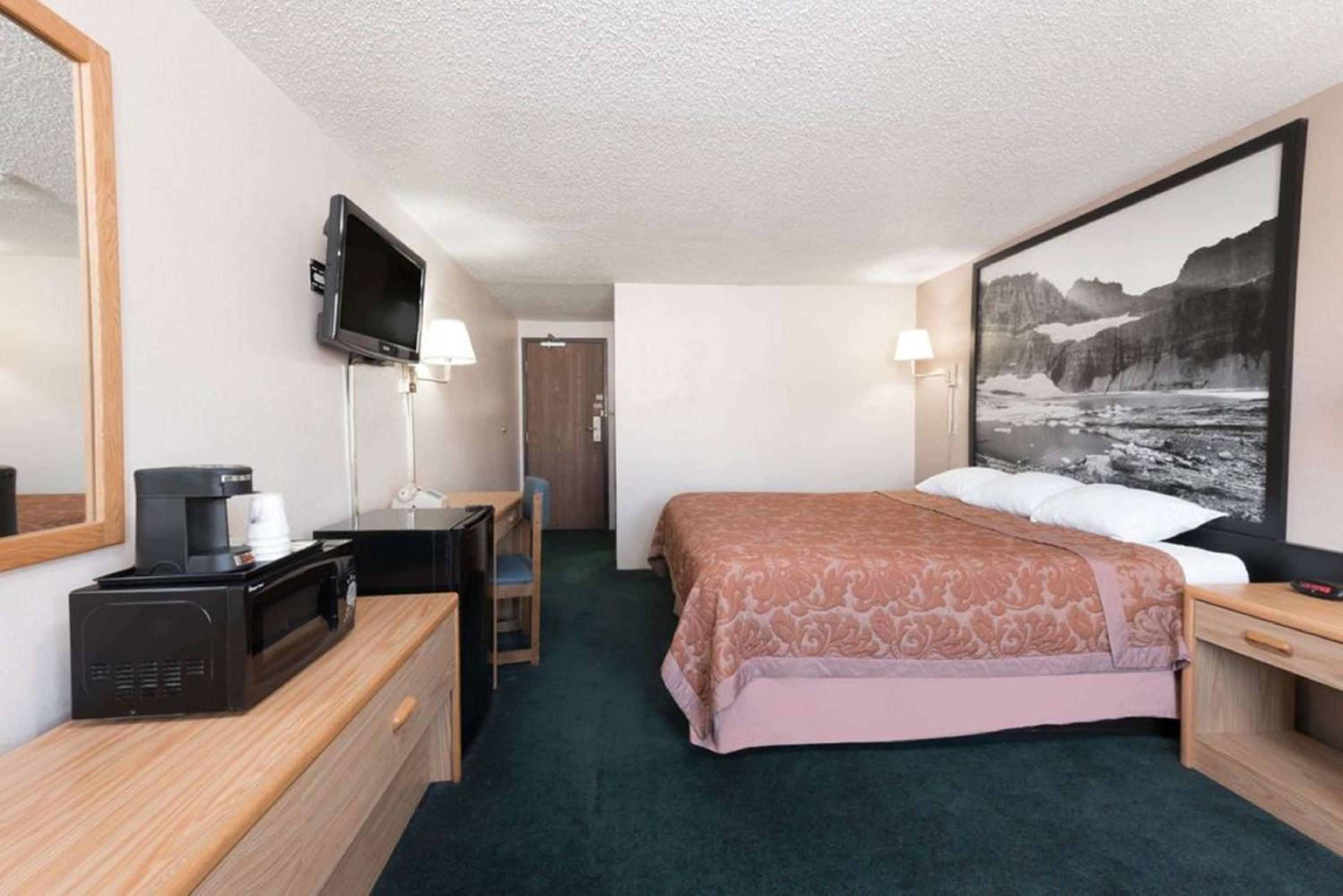 Glendive Lodge
