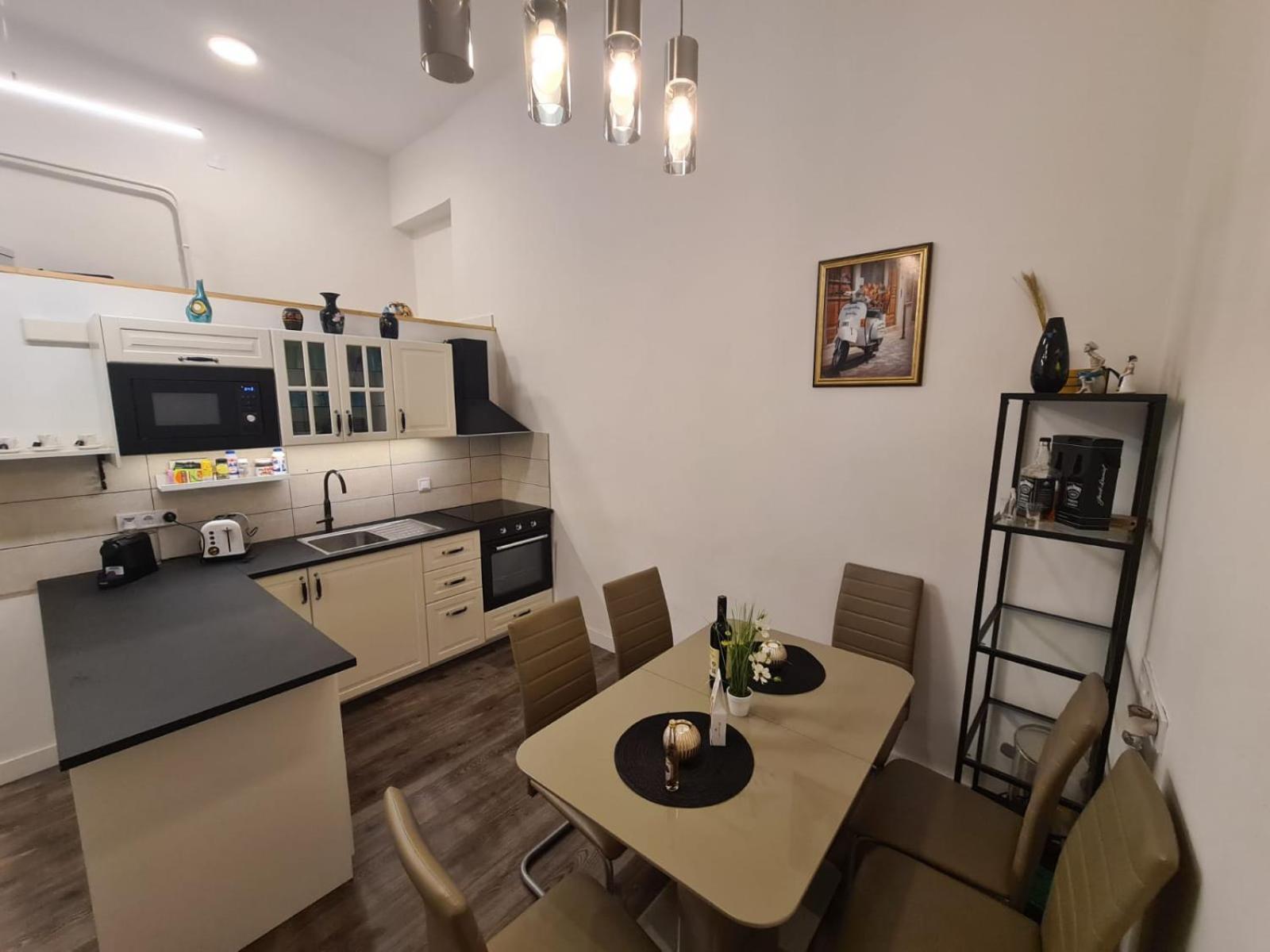 Akácfa Boutique Apartment view 4