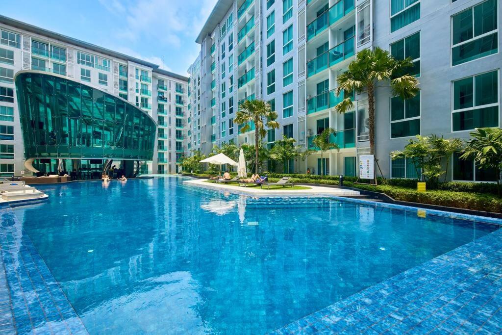 City Center Residence by Tech view 2