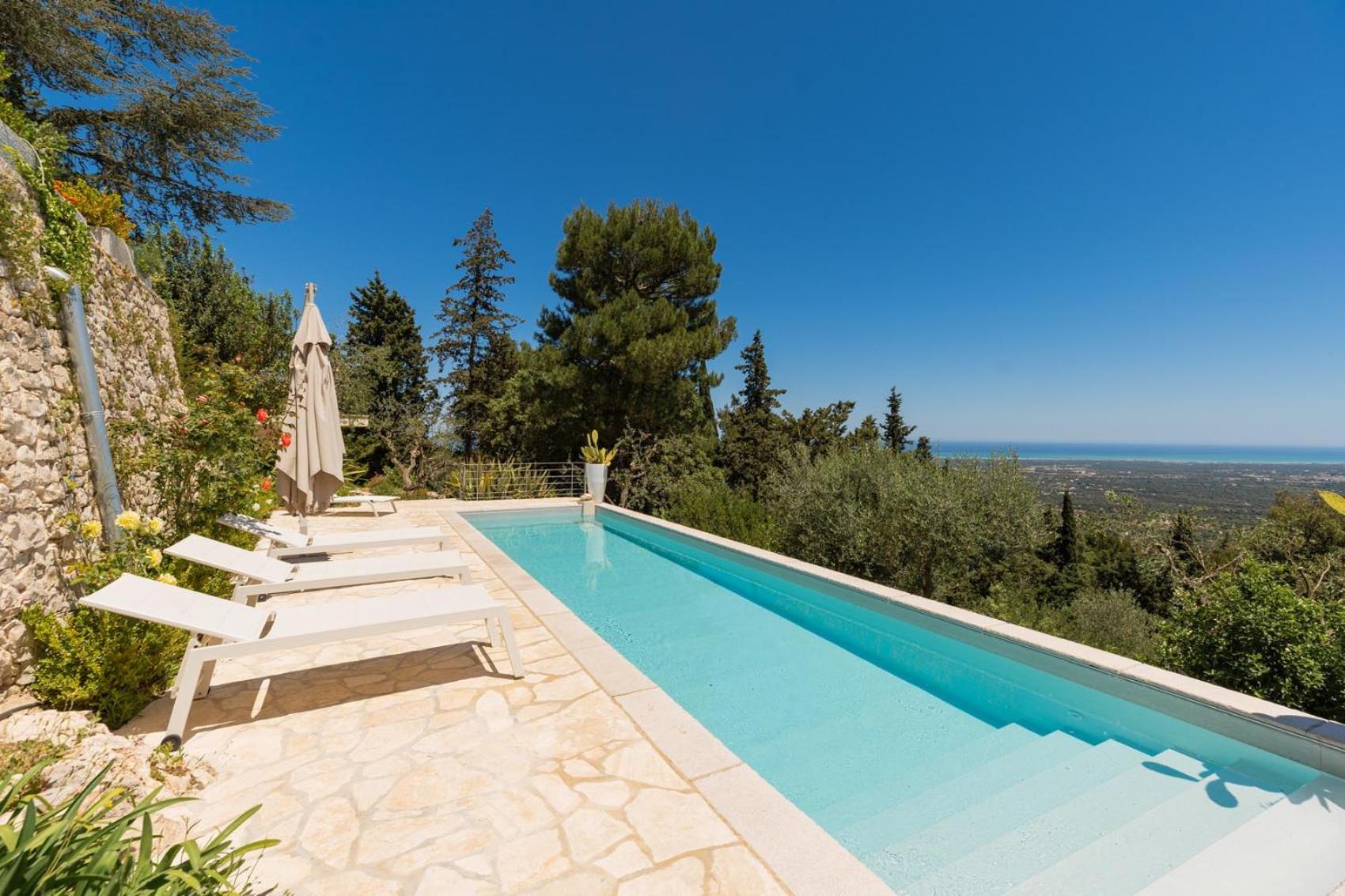 Villa Lemorè view 2