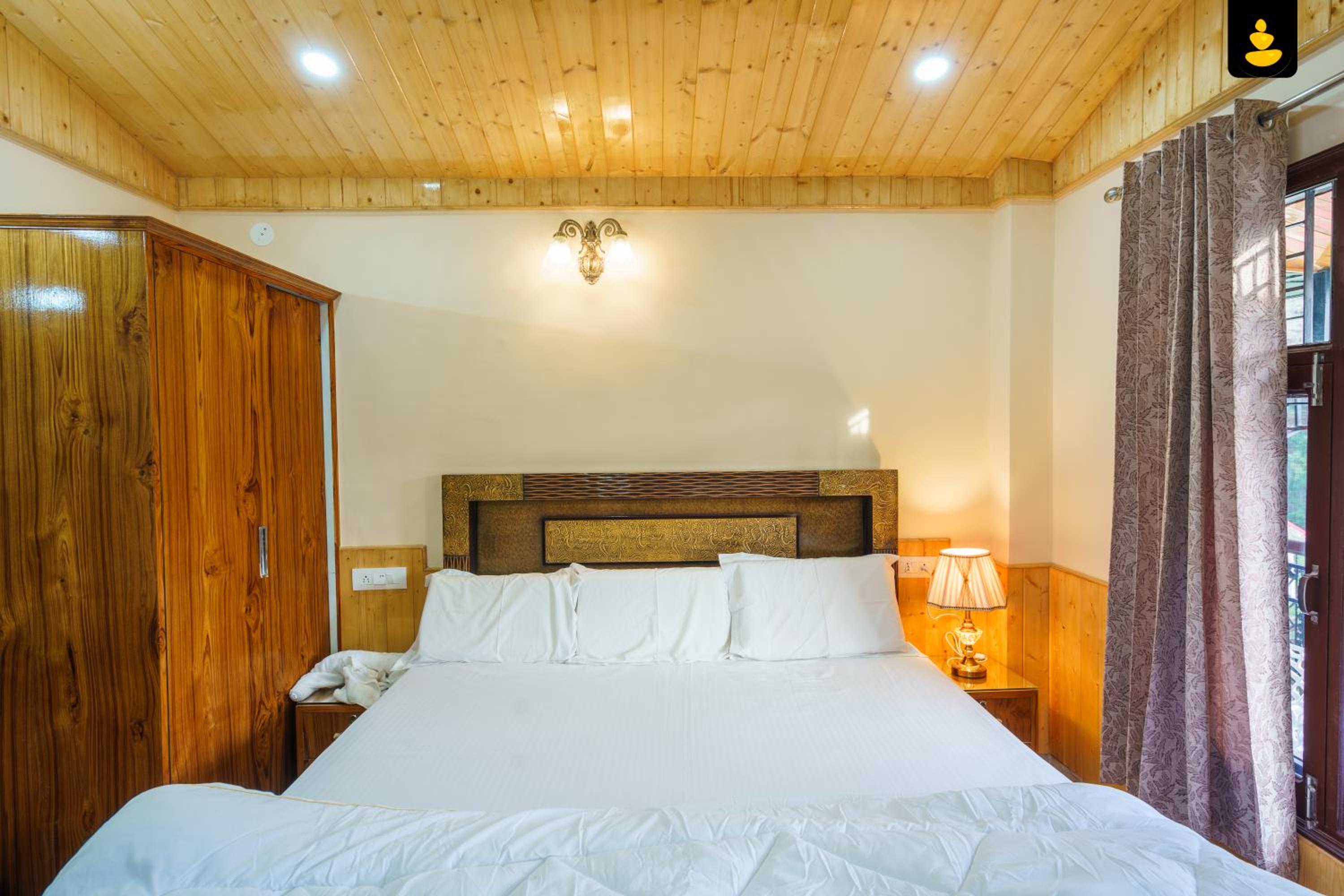 LivingStone Cool Cottage Chail view 5