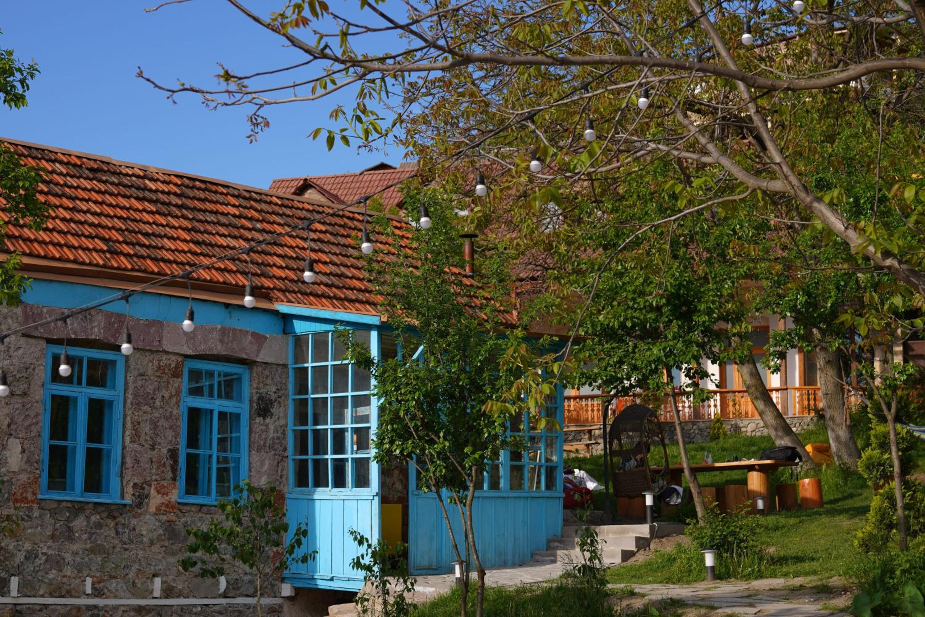 Toon Armeni Guest House