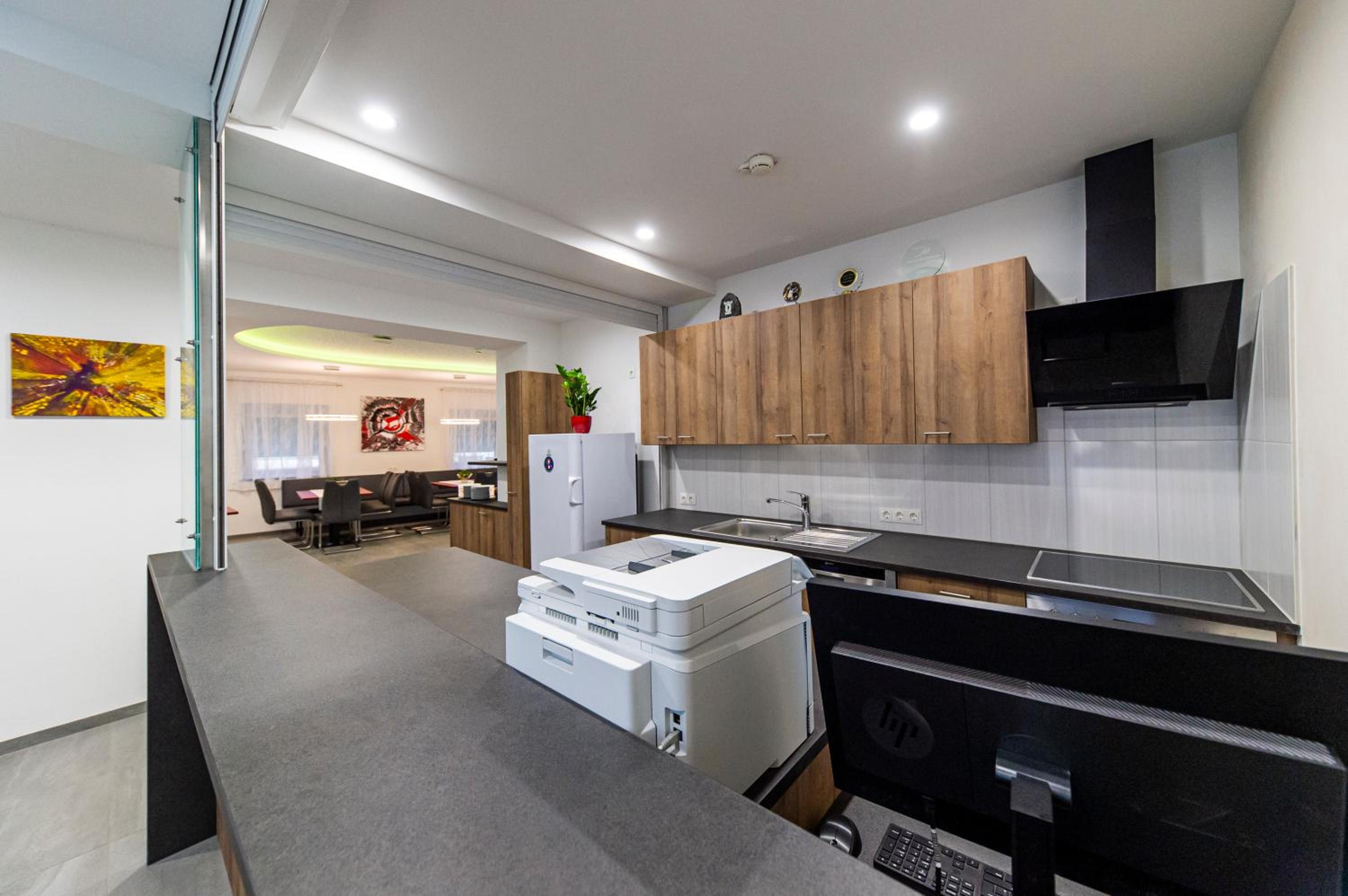 Zeltweg-Rooms