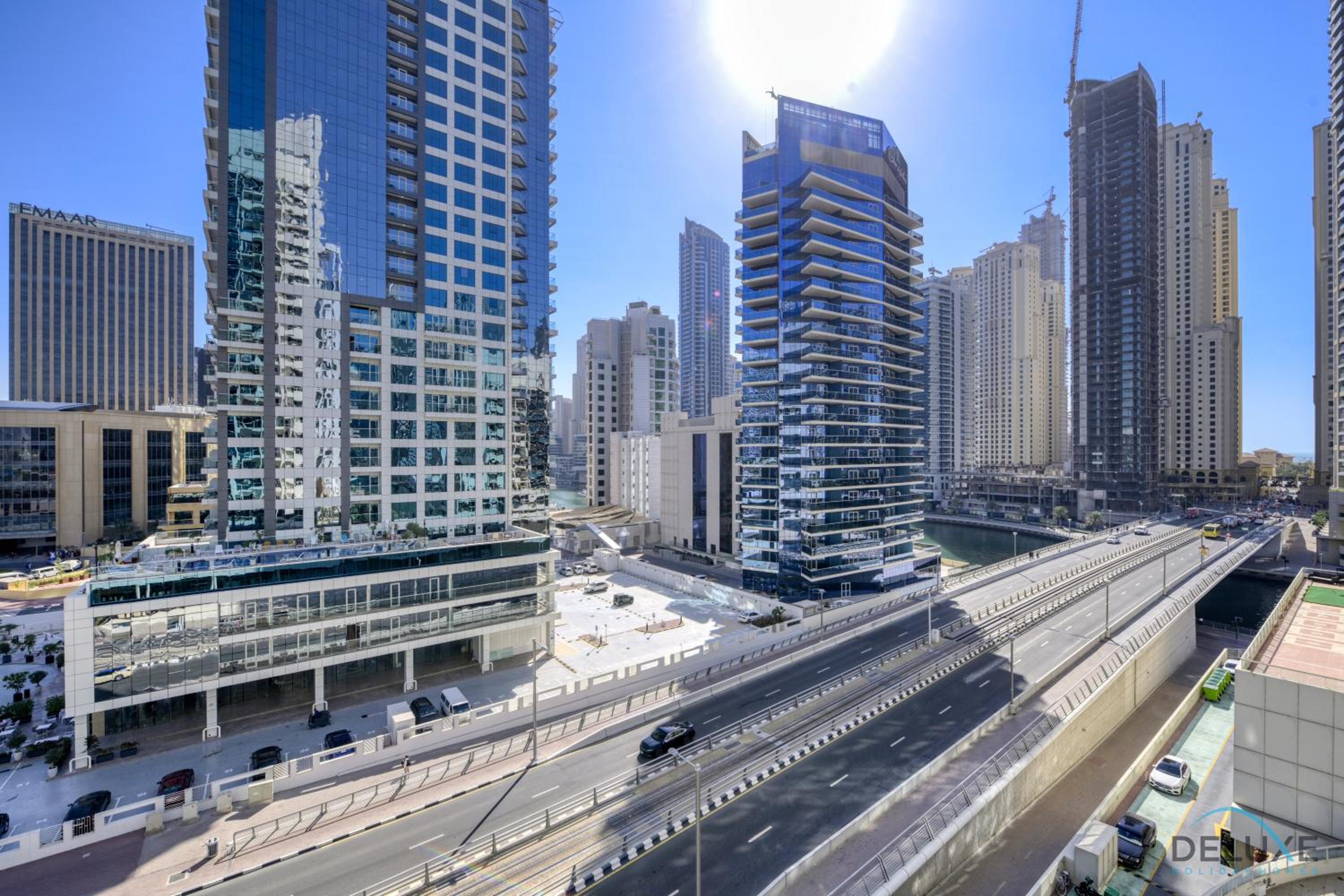 Stunning Studio at Marina Views A Dubai Marina by Deluxe Holiday Homes