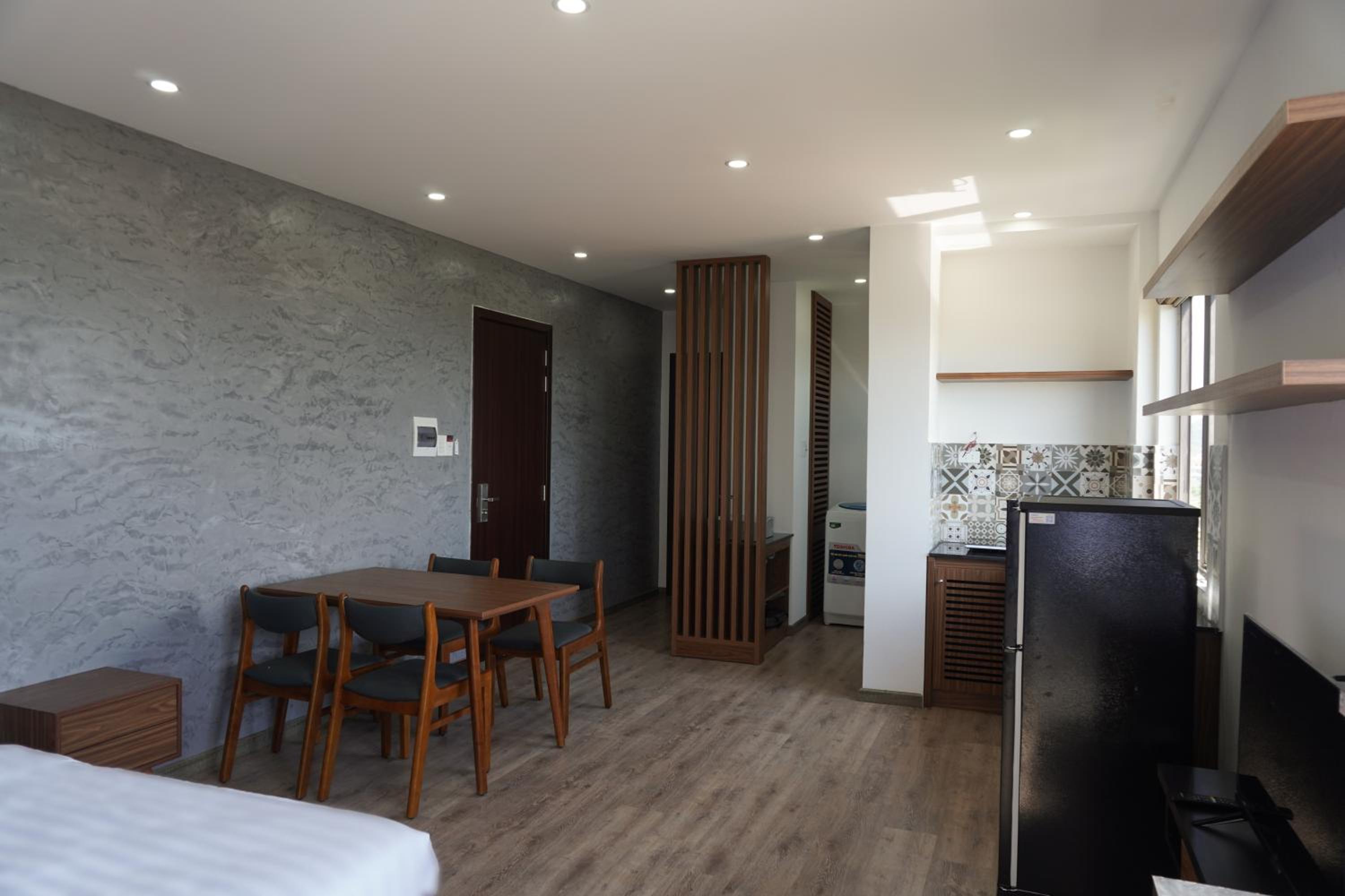 LaLa Apartment and Hotel view 4