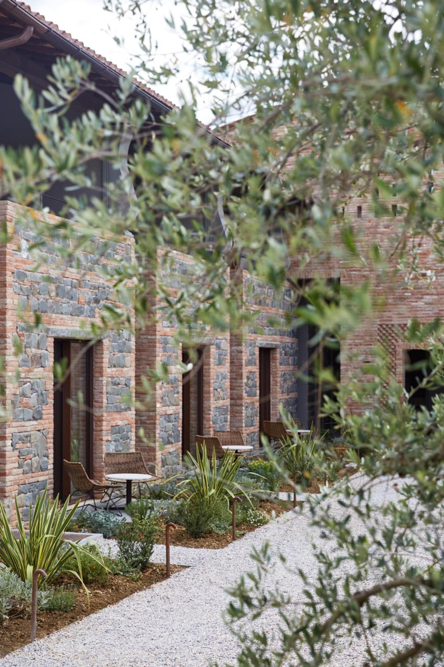 Borgo 69 Villas & Suites