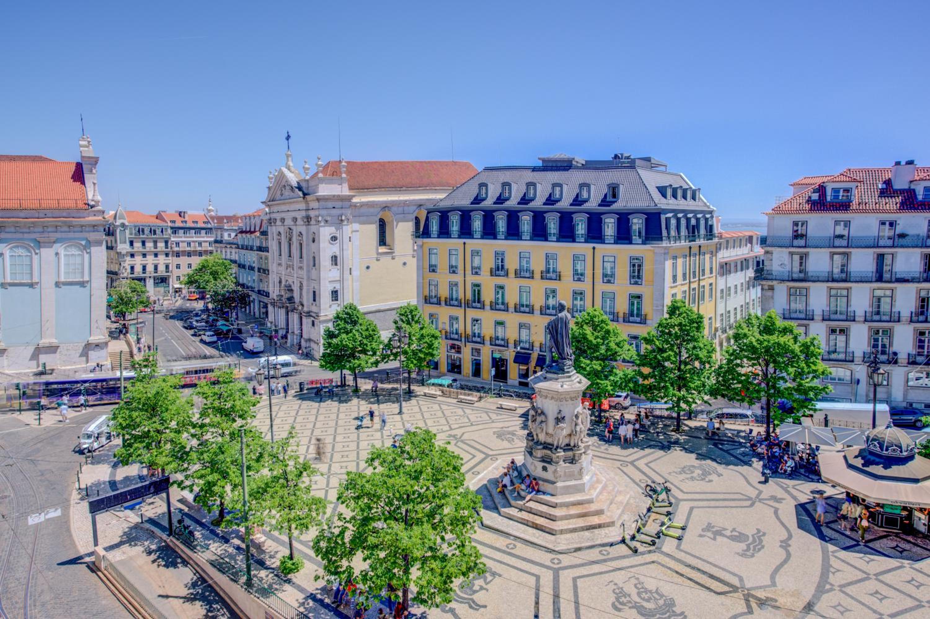 Solar dos Poetas — Lisbon