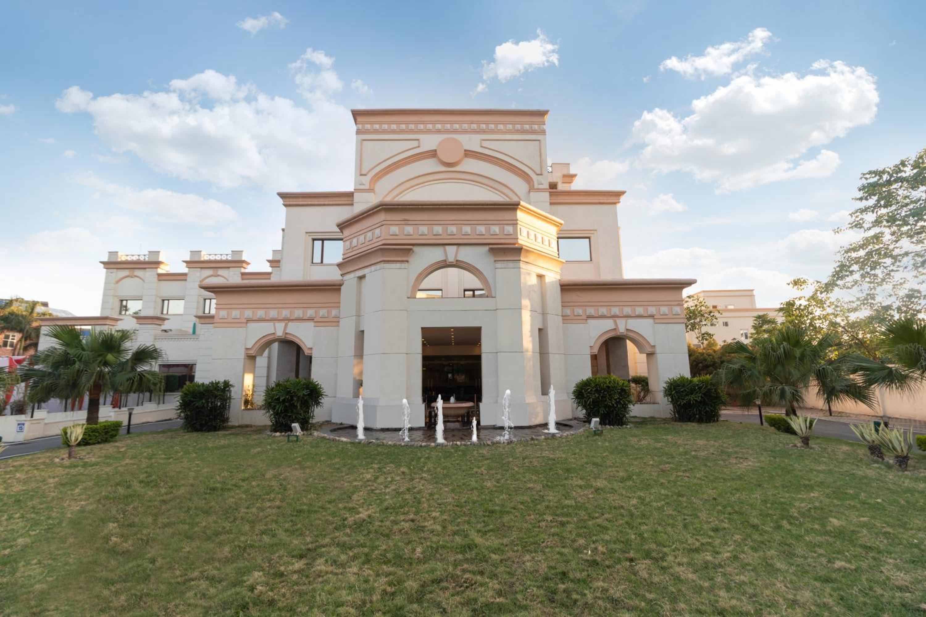 The Competent Palace Hotel