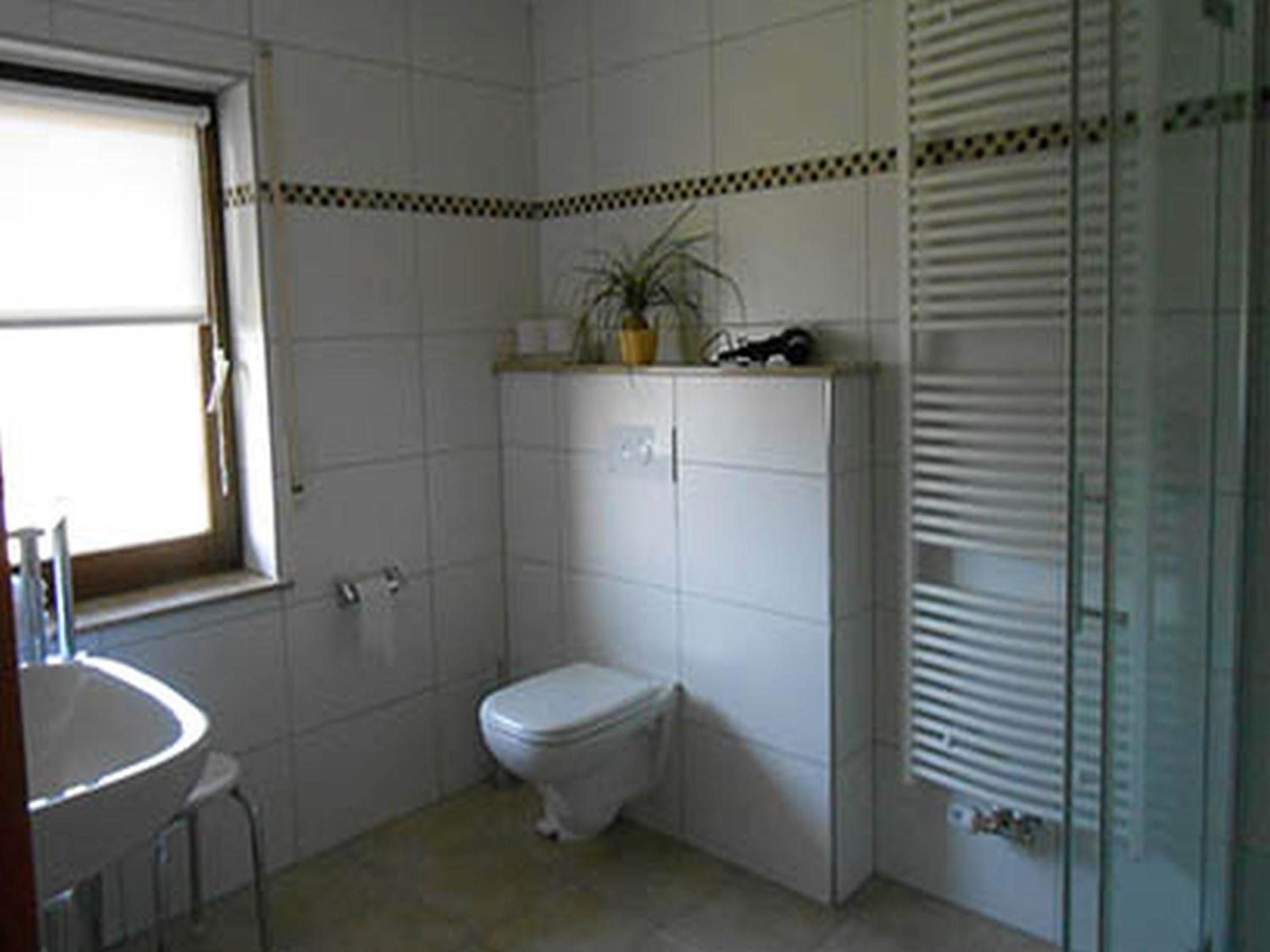 Photo 51