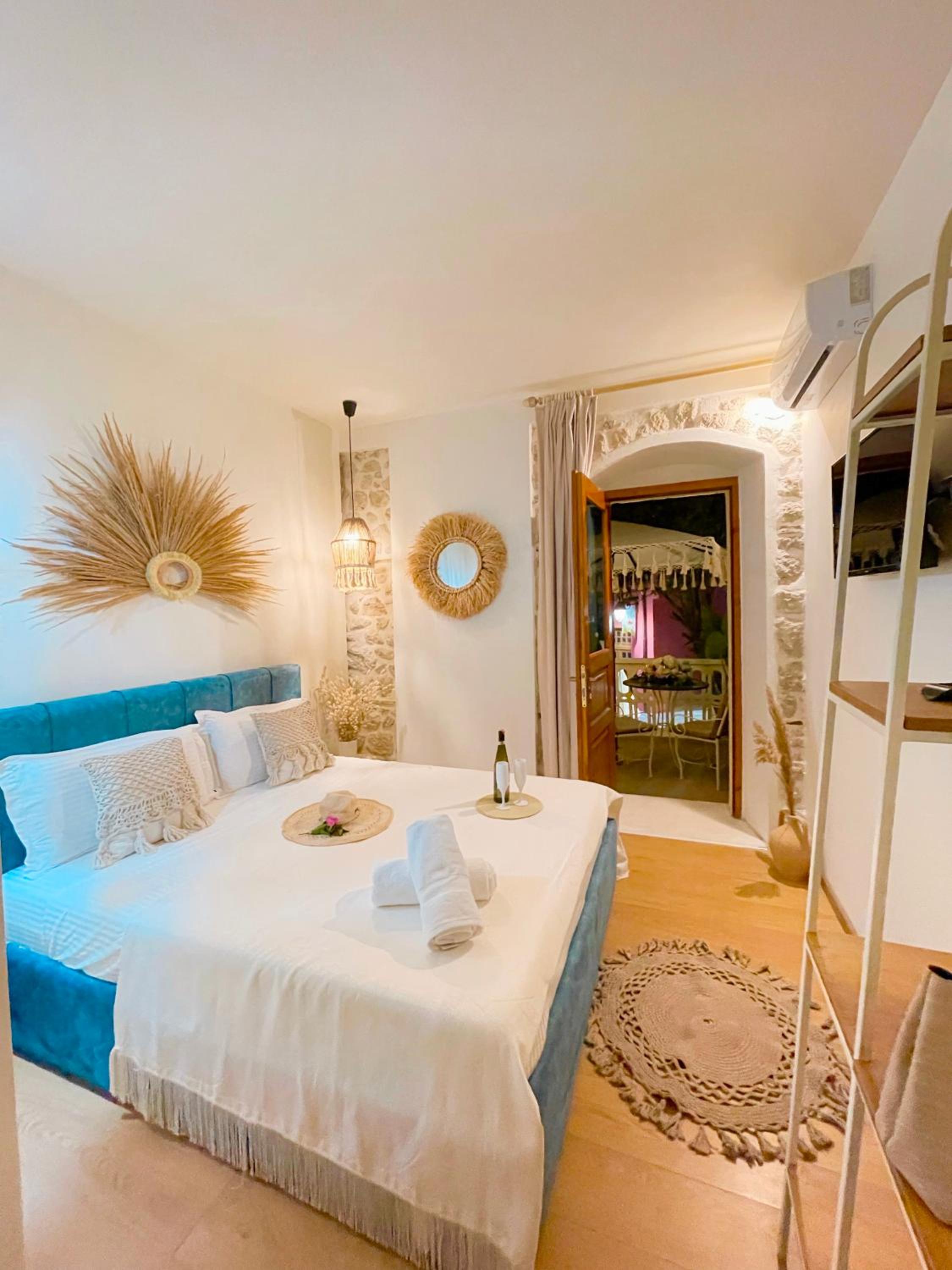 Bohemian Boutique Suites