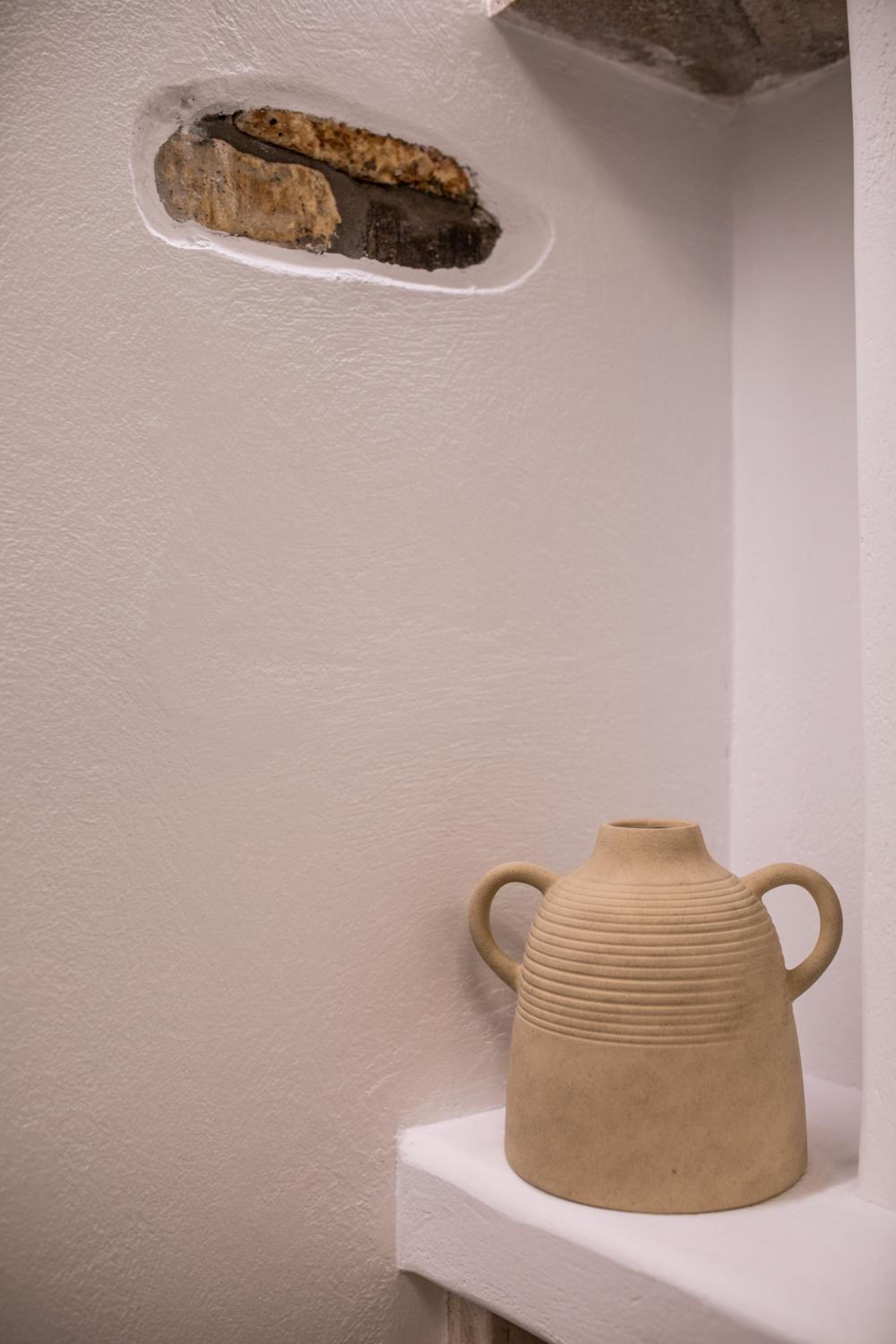 Arco Naxos Luxury Apartments — photo 37