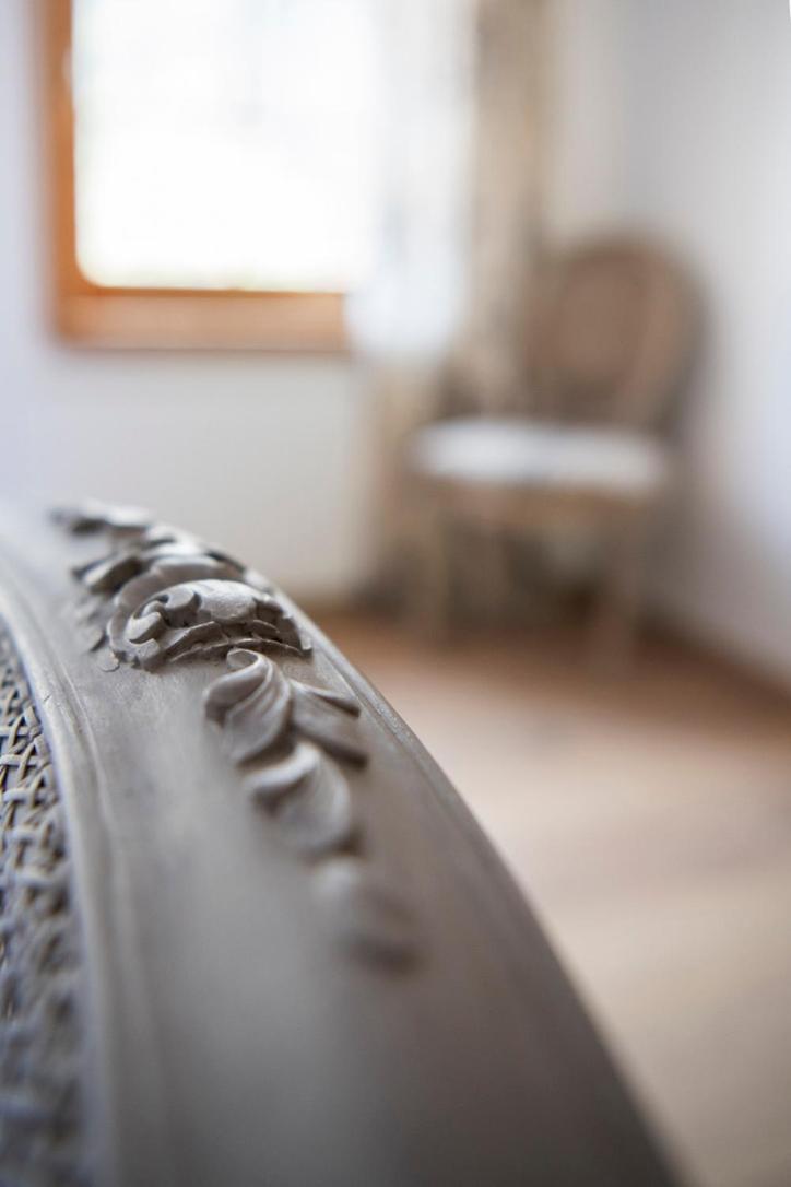 Casa Pasch - Boutique Bed and Breakfast in Cumpadials