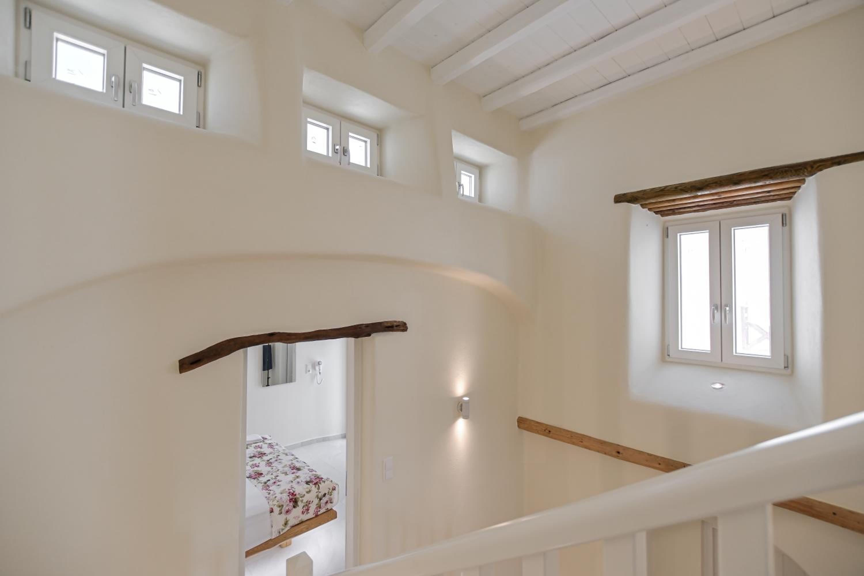 Naxian Queen Luxury Villas & Suites