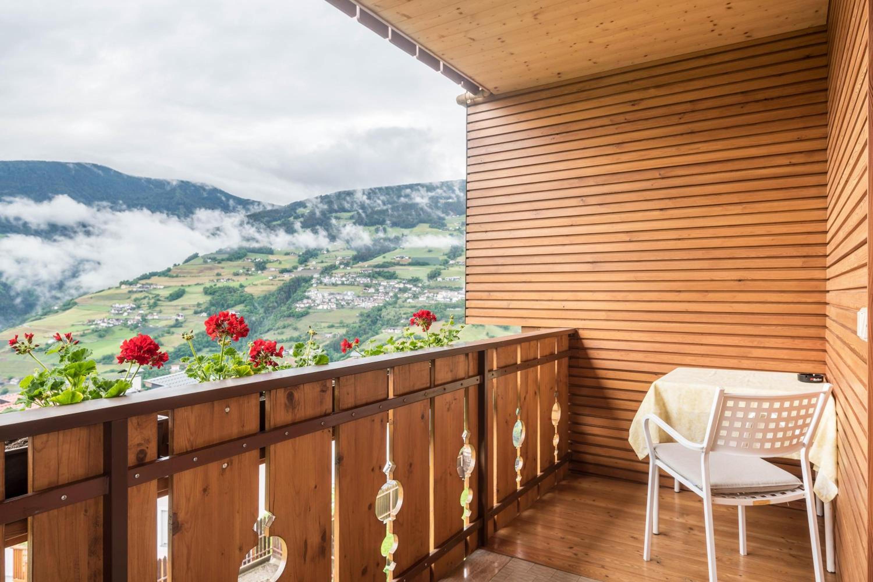 Haus Sonnegg Apt Talblick view 3
