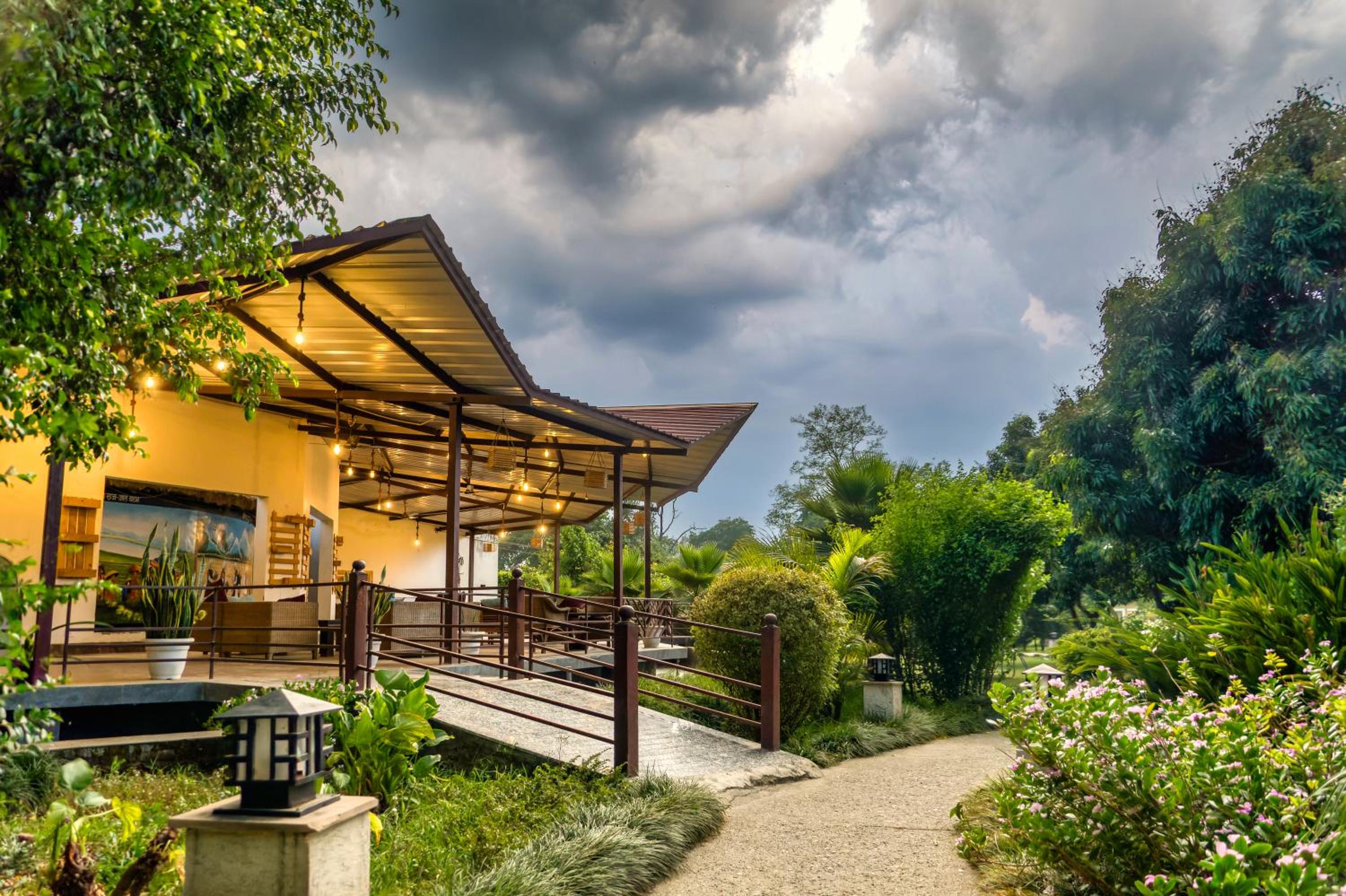 Alaya Resorts & Spa