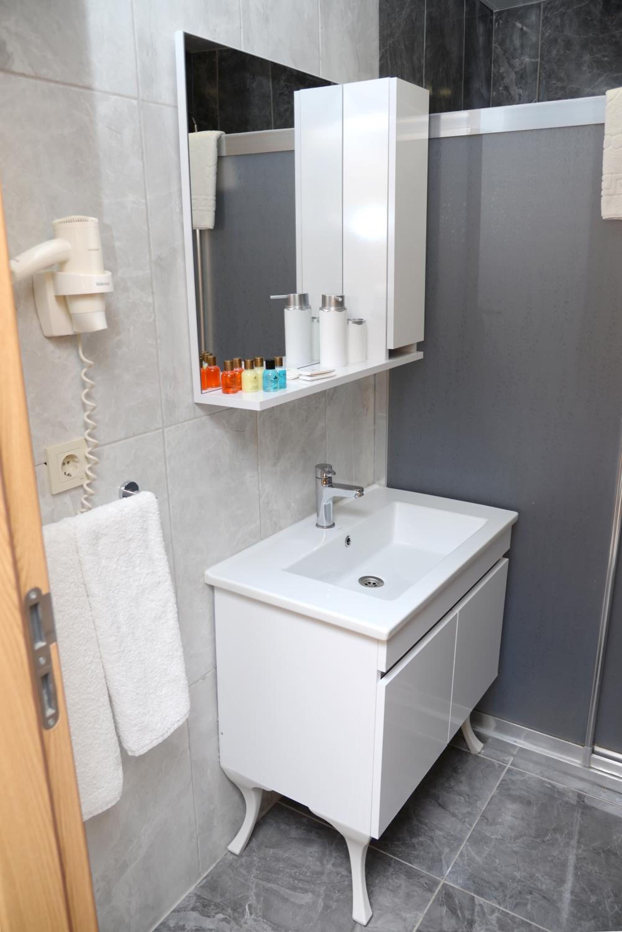 Edibe Sultan Otel - Image 14