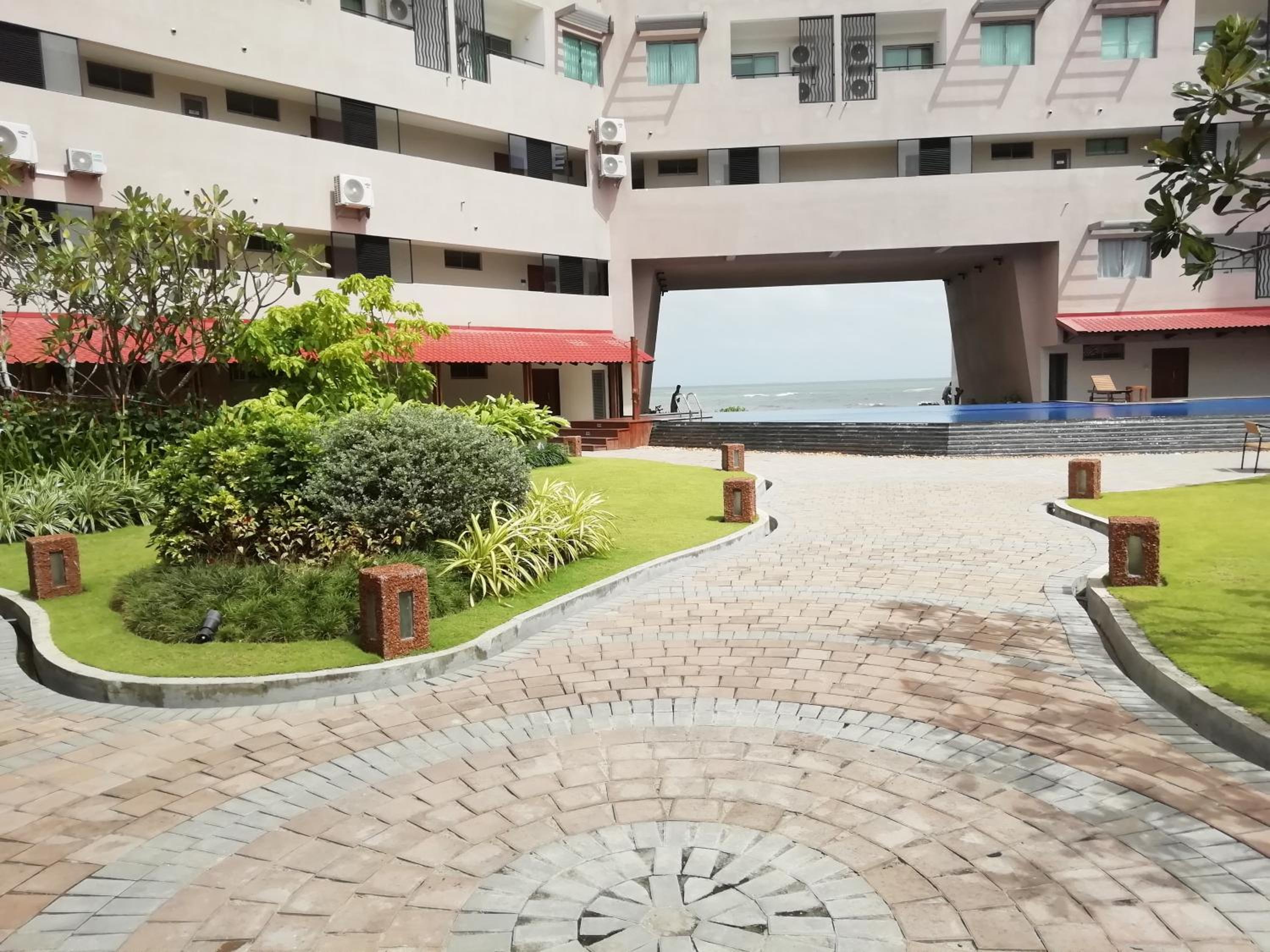Apartment Universal