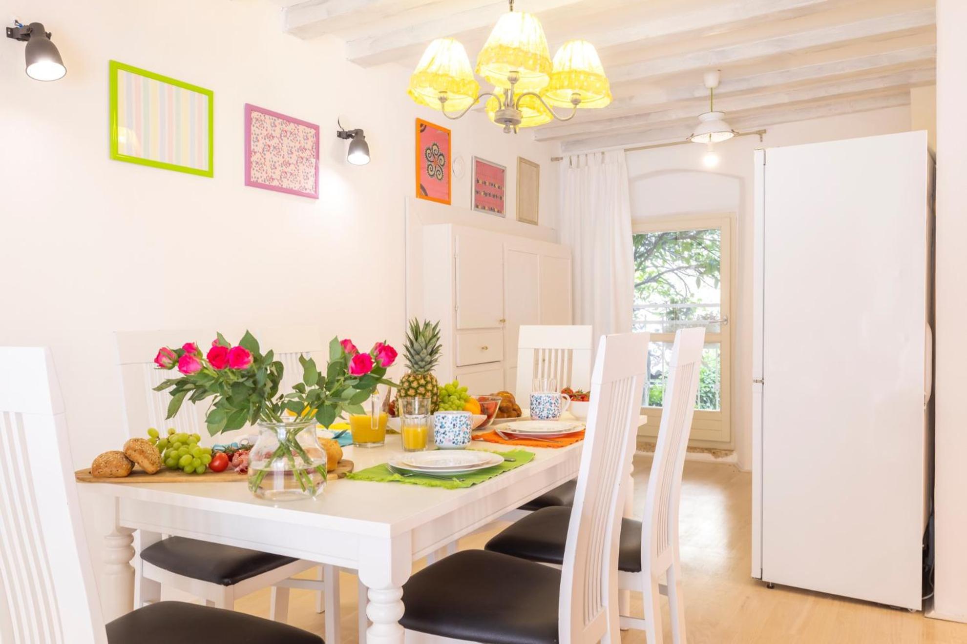 House Encanto - Old Town Retreat view 5