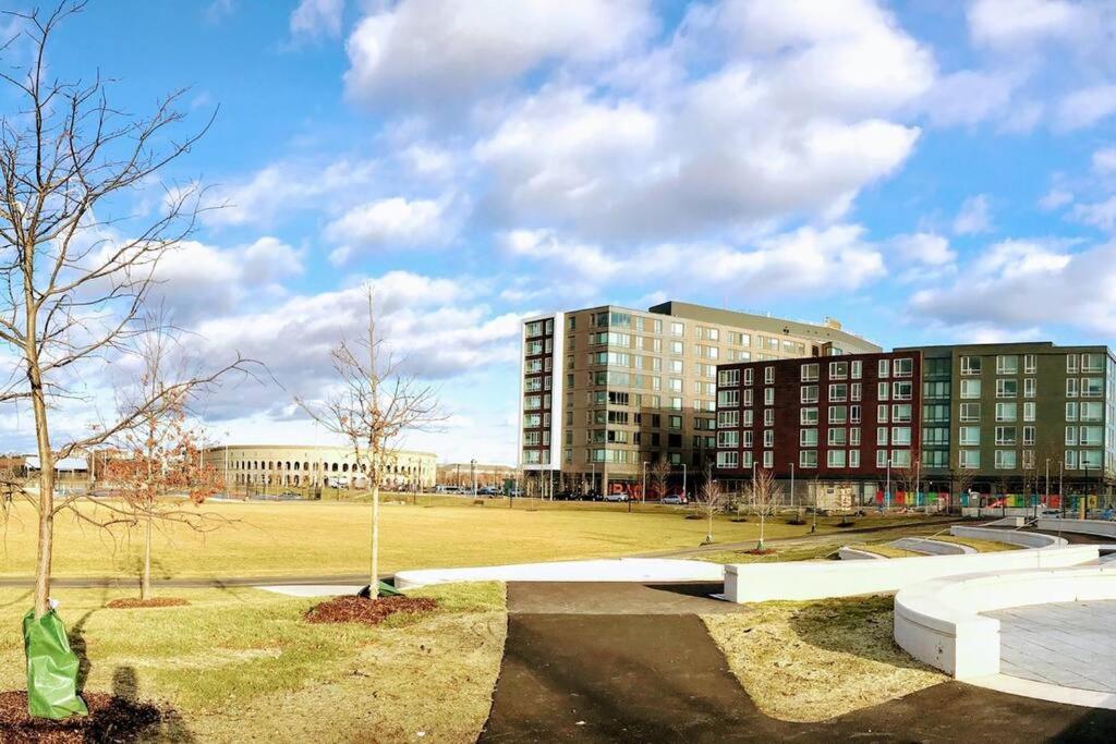 Luxury Executive Suite Harvard Allston 3 Bedrooms 2 Baths view 3