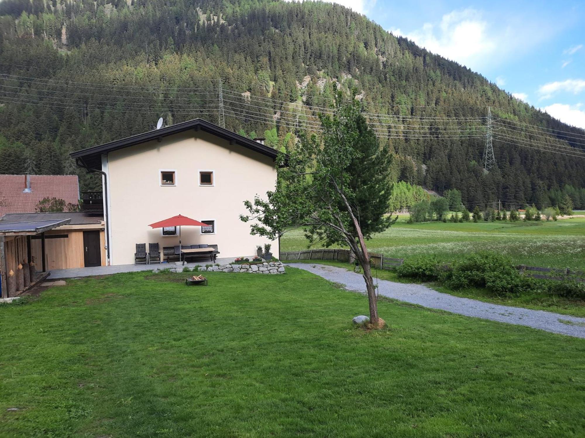 Photo 25