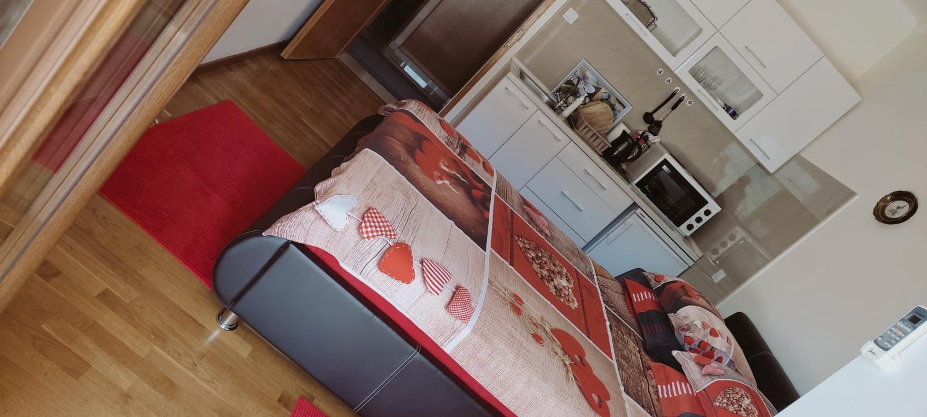 Photo 31