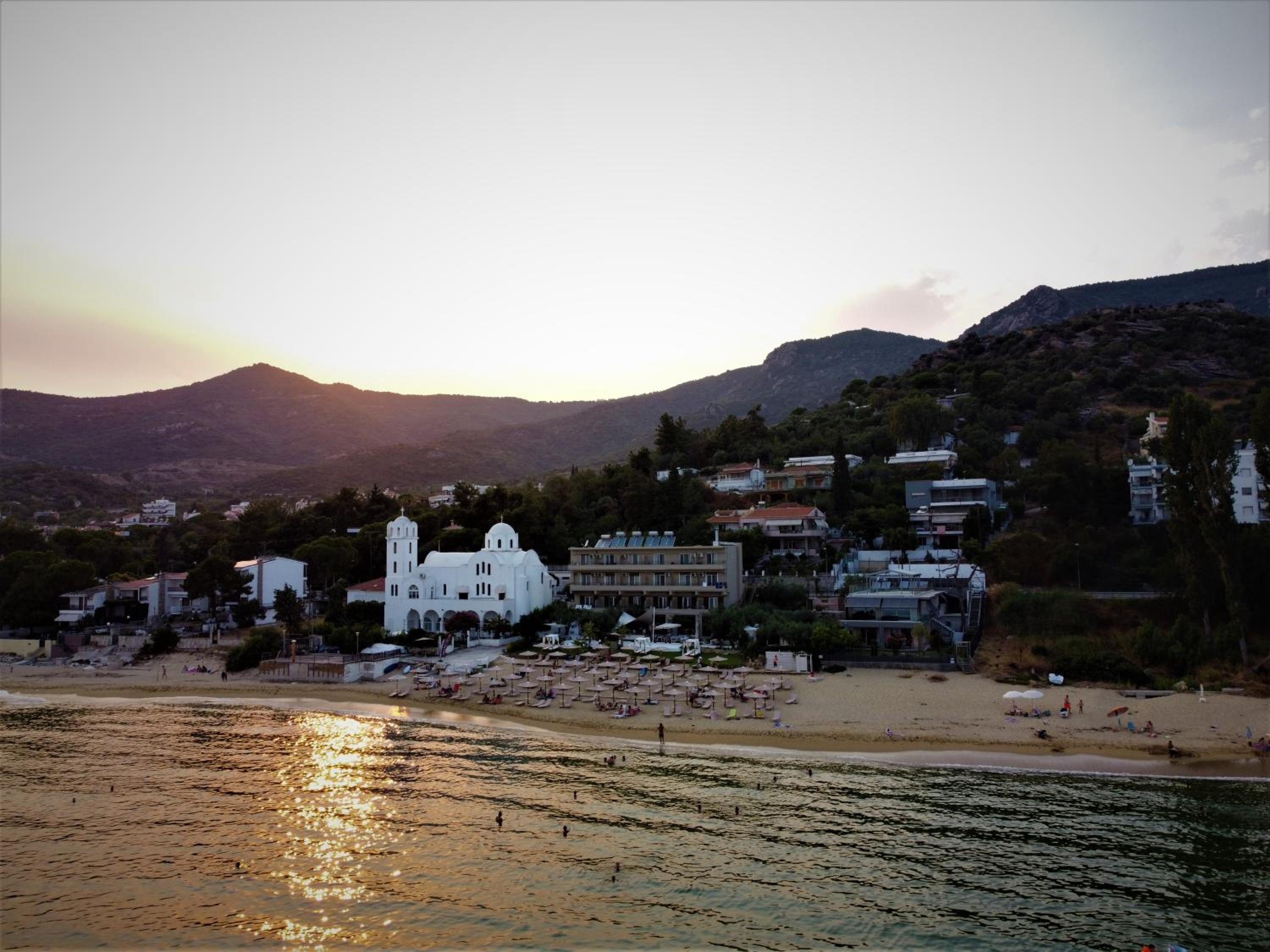 Photo 19
