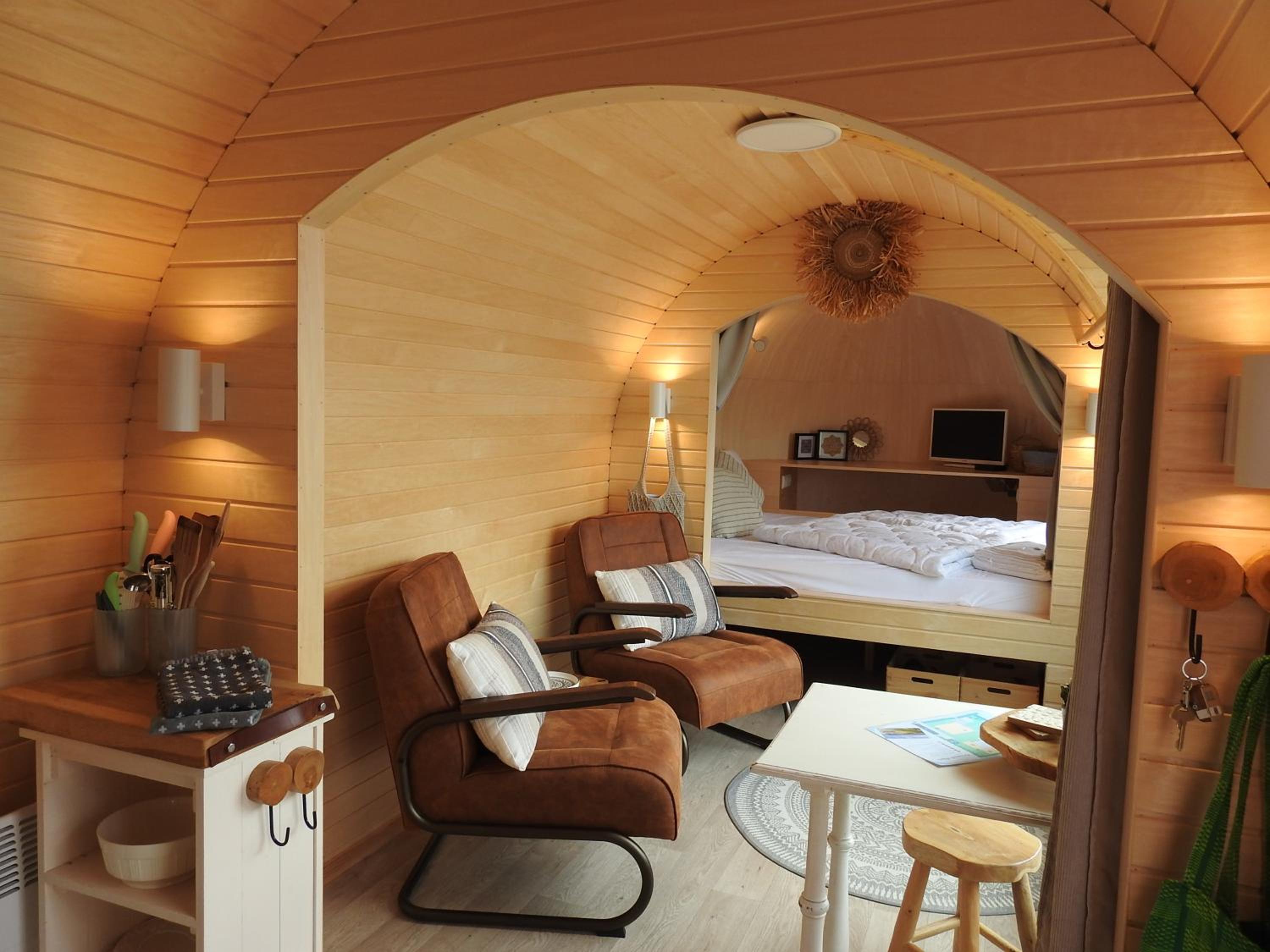 De Hut, in Natuurgebied en vlakbij het Strand view 5