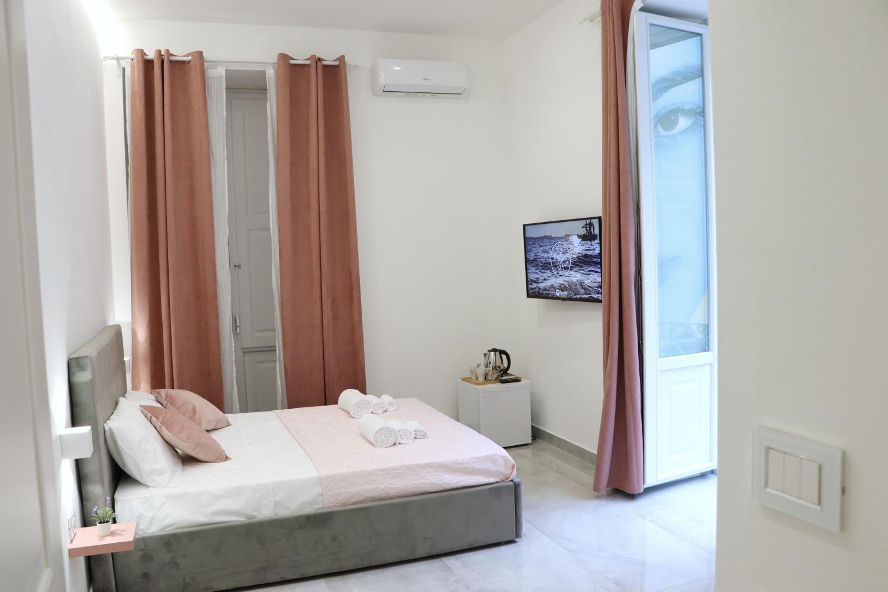 Barbaro Suite & Apartment