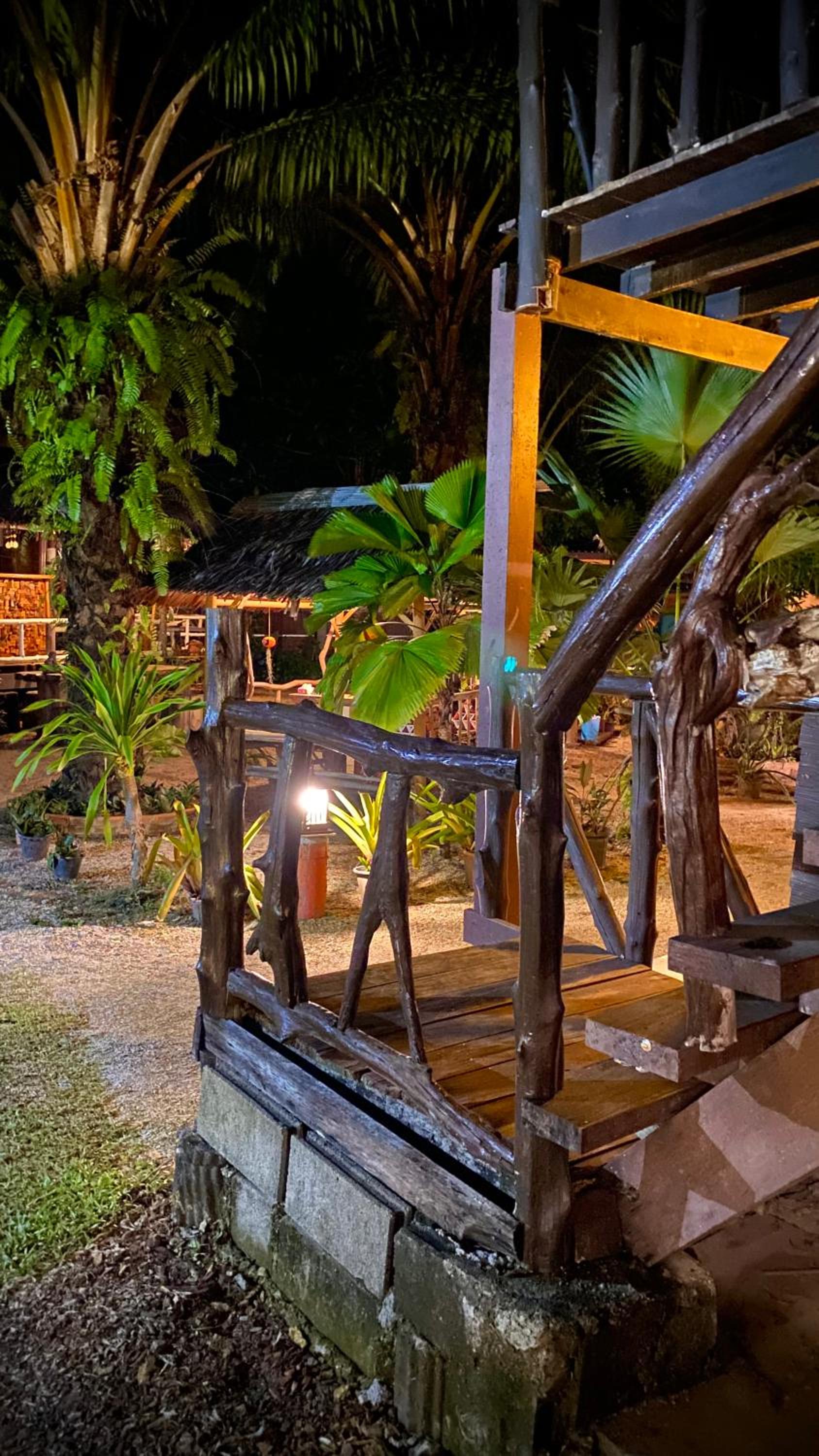 Leaf House Bungalows
