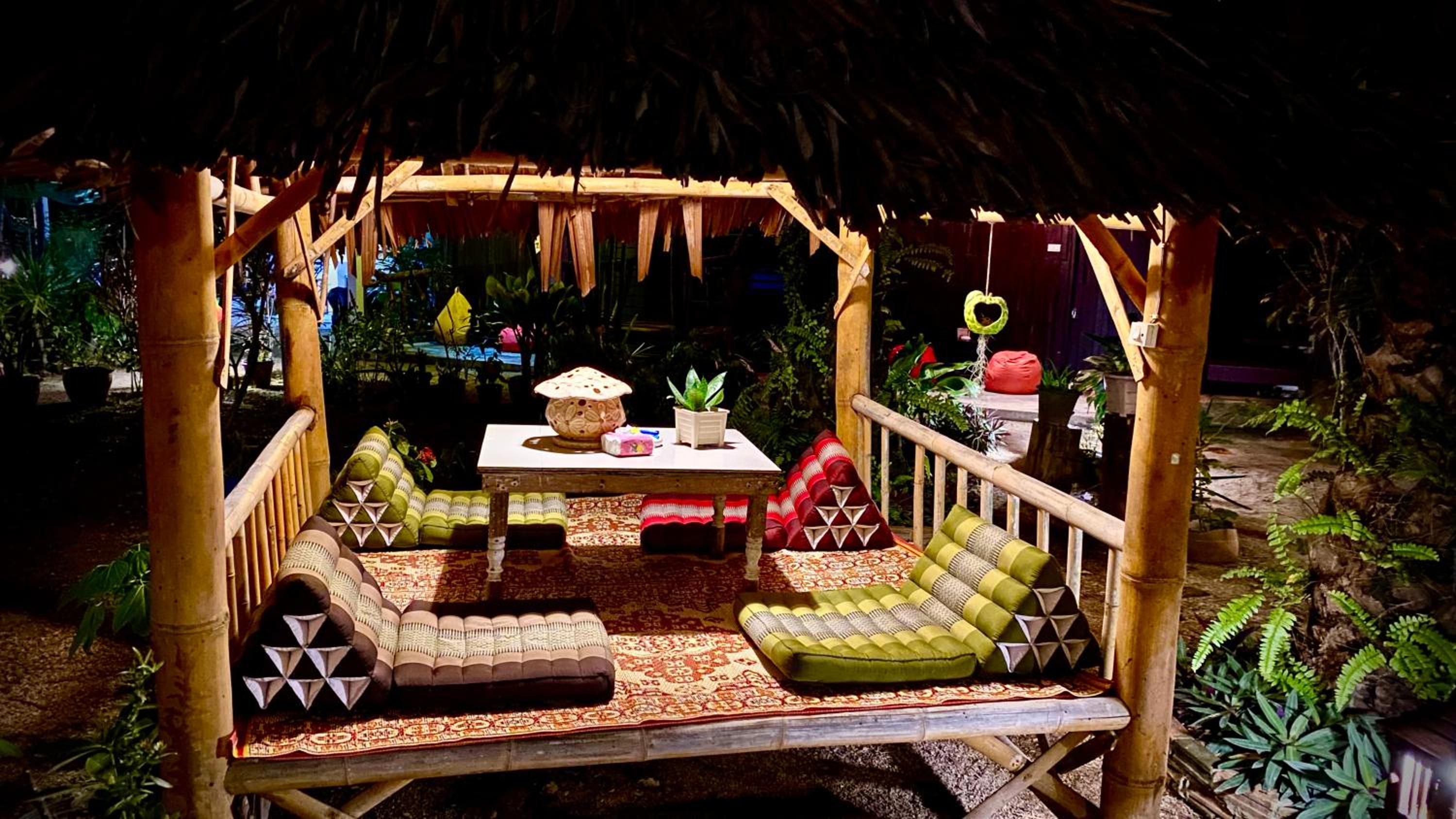 Leaf House Bungalows