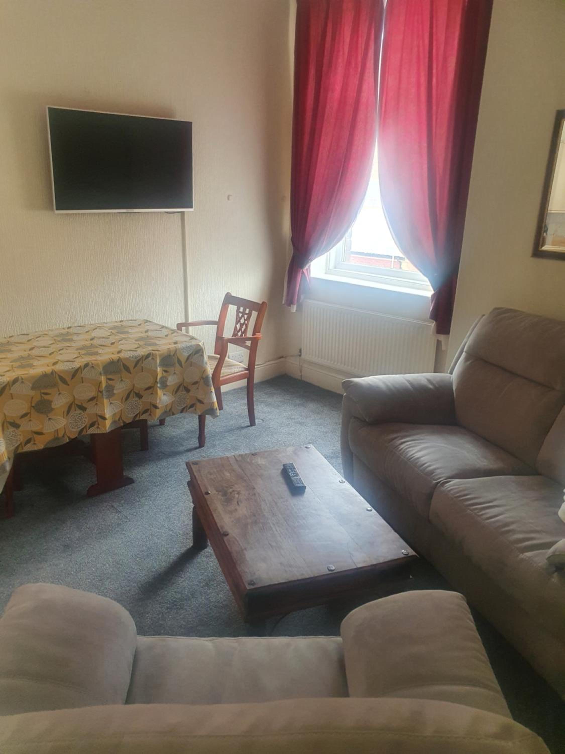 Manhattan Lodge view 2
