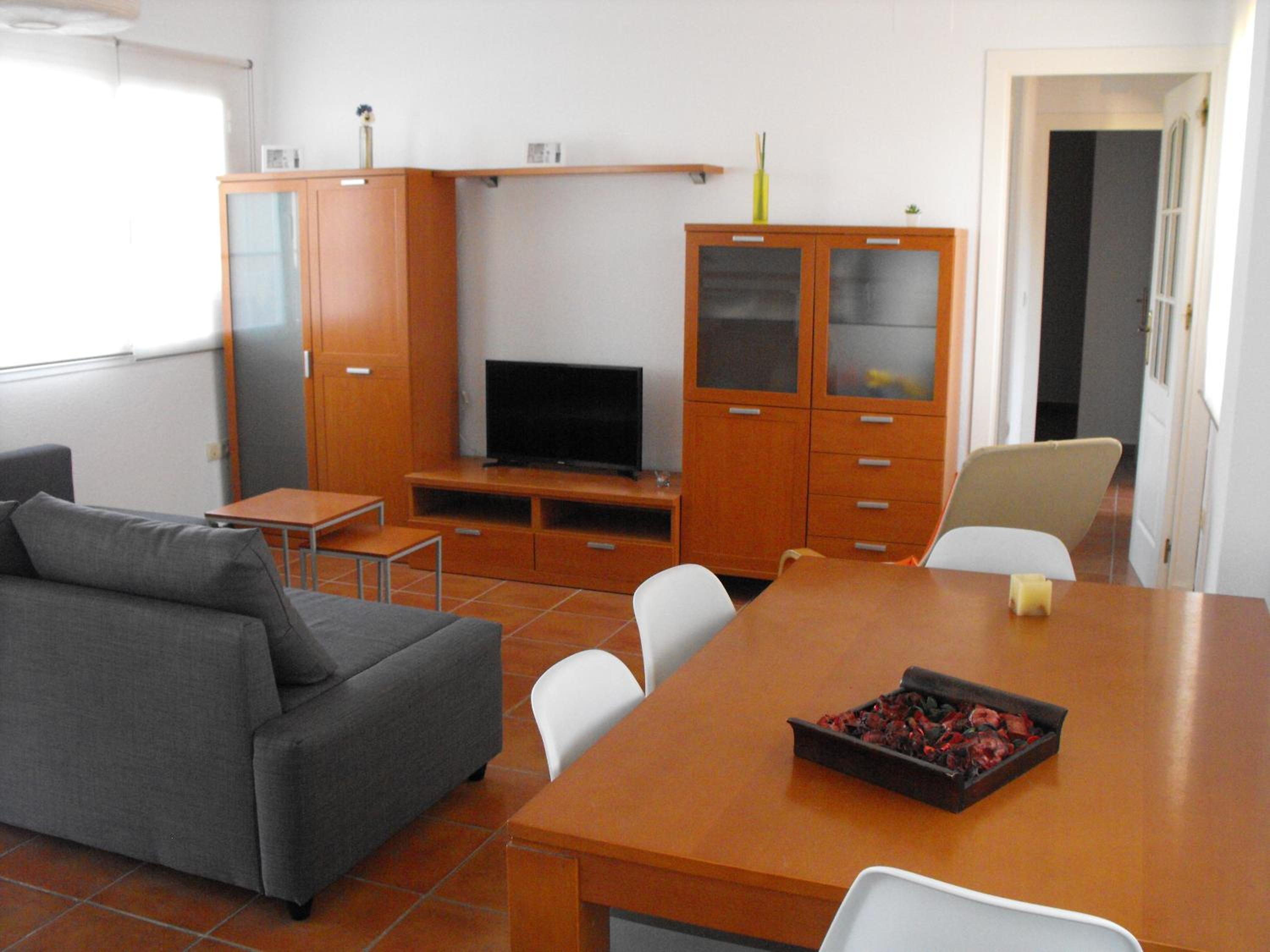 PRECIOSO APARTAMENTO EN URBANIZACION CAMPO DE GOLF