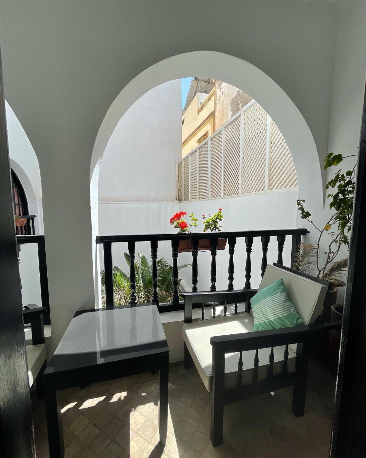 Riad Dar Awil
